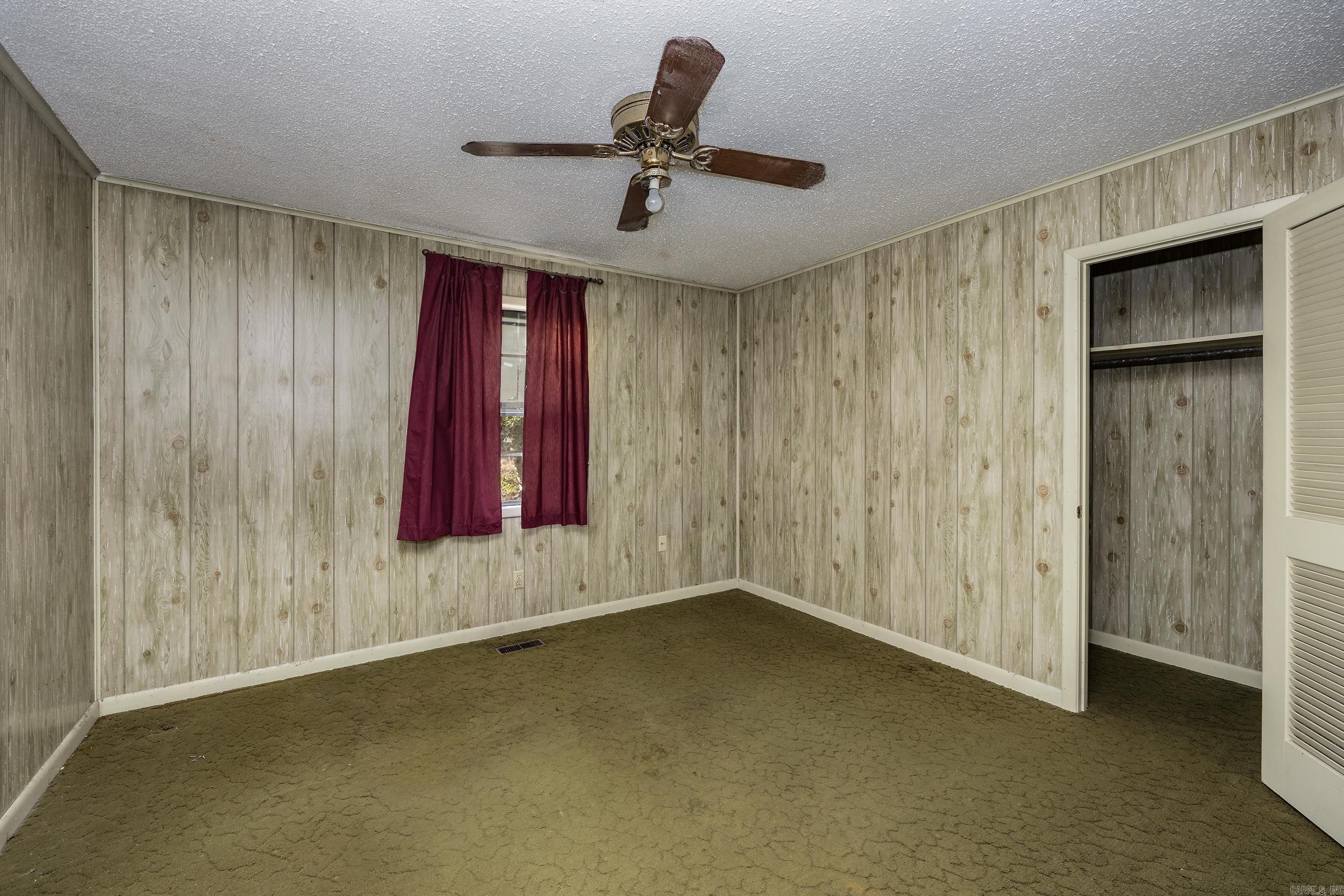 Hoodill - Residential