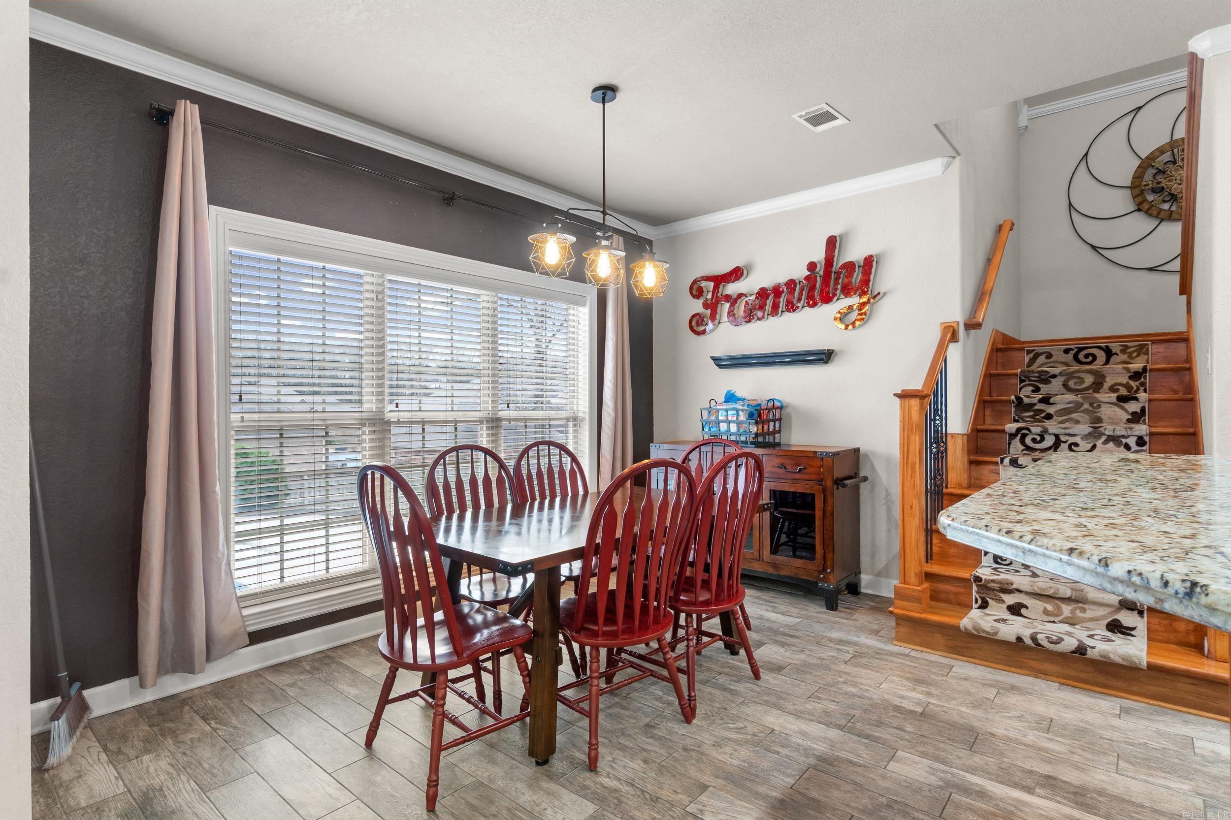 THE PARK ON MT SPRINGS - Residential