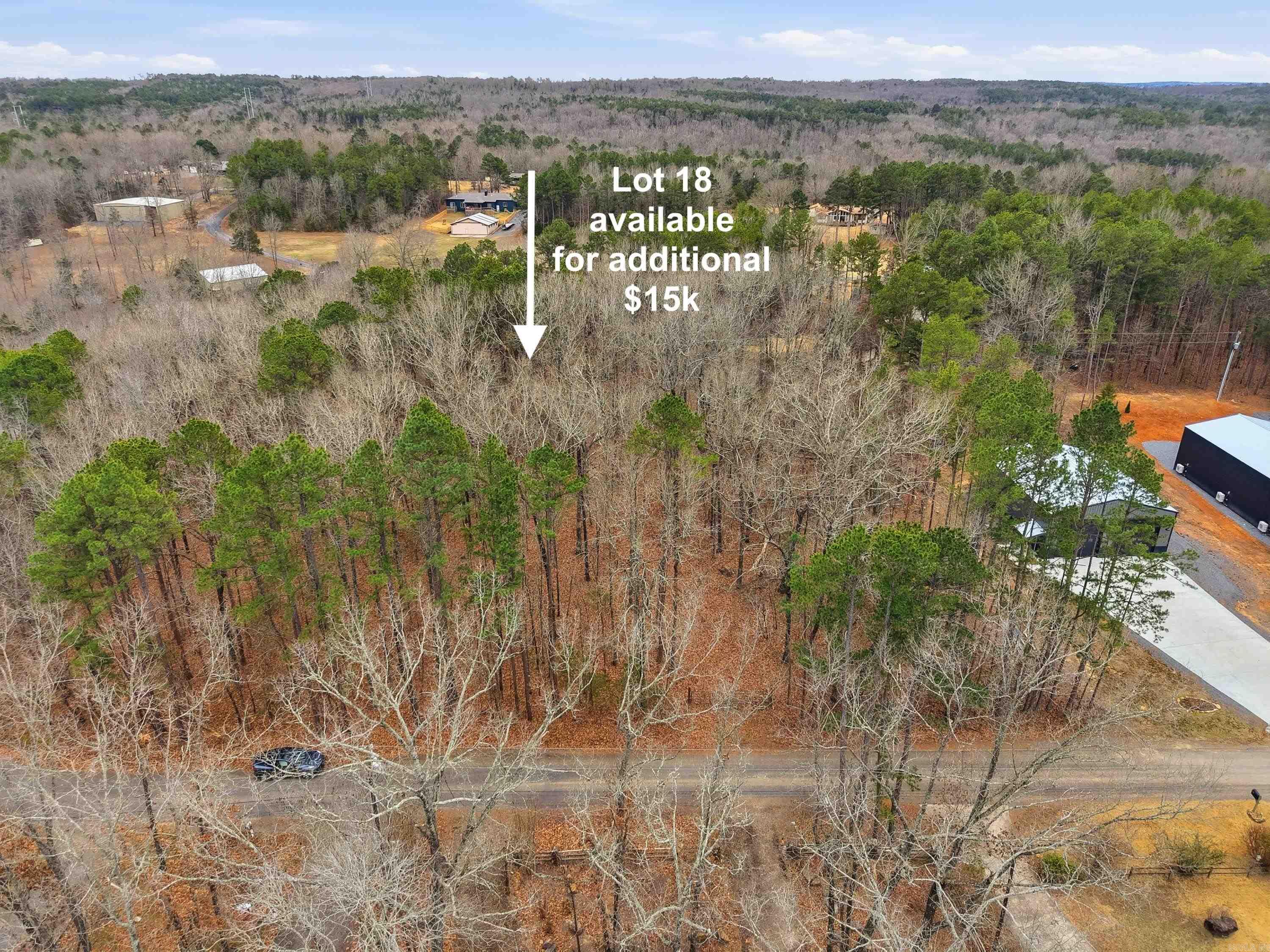 SKYPOINT ESTATES - LAKE - Residential