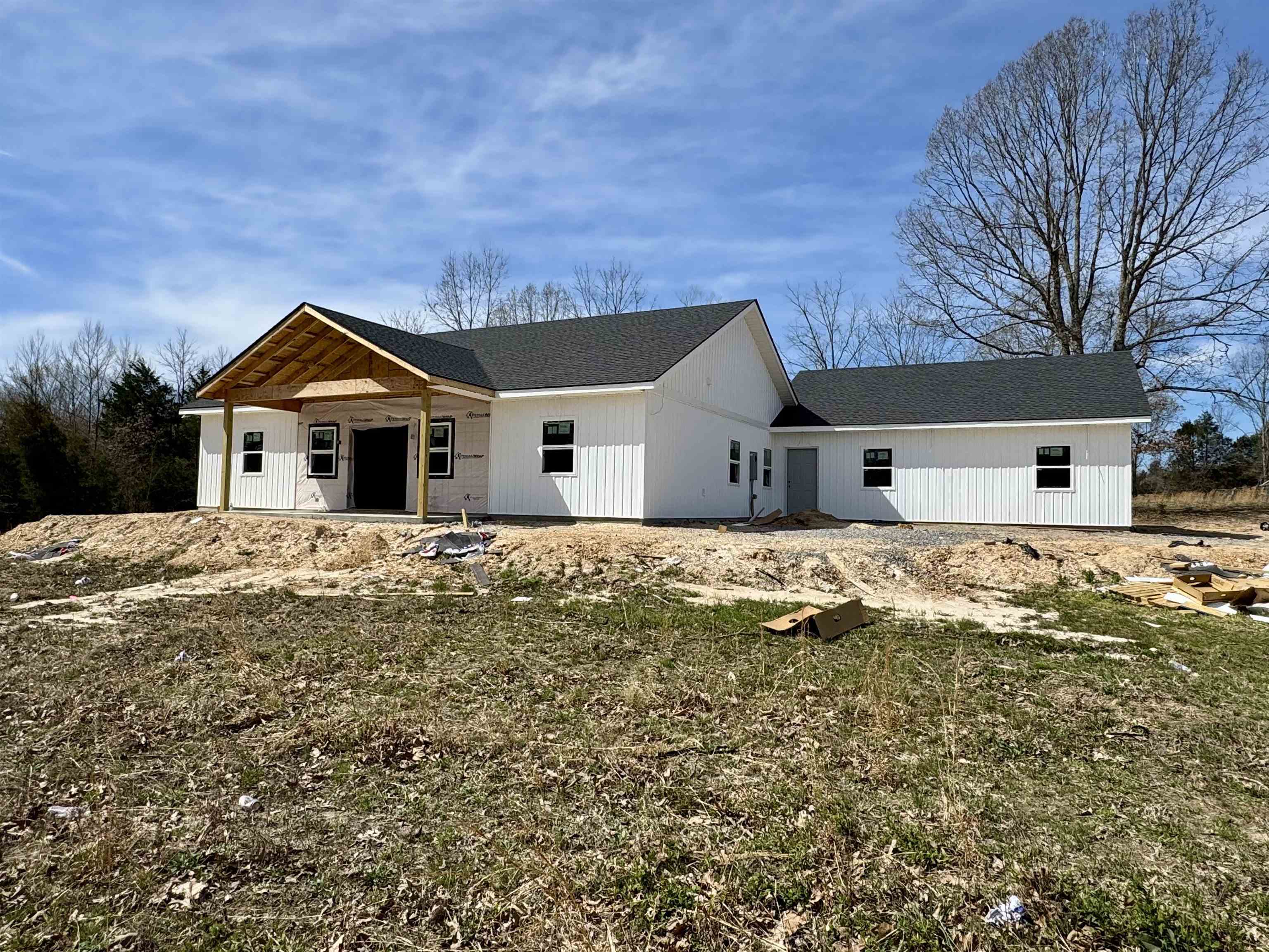 CUSTOMIZABLE NEW CONSTRUCTION! This home is located on 3.57 acres outside of Melbourne! The home is 3 bedroom, 2 bath with an open floor plan, vaulted ceilings in the living area, and a spacious kitchen/dining room! The master suite has a large walk in closet with an attached full bathroom with walk in tile shower! There is an attached 2 vehicle garage, front porch and back patio! Home is expected to be finished in 2025! Come take a look and have a chance to pick out finishing touches!