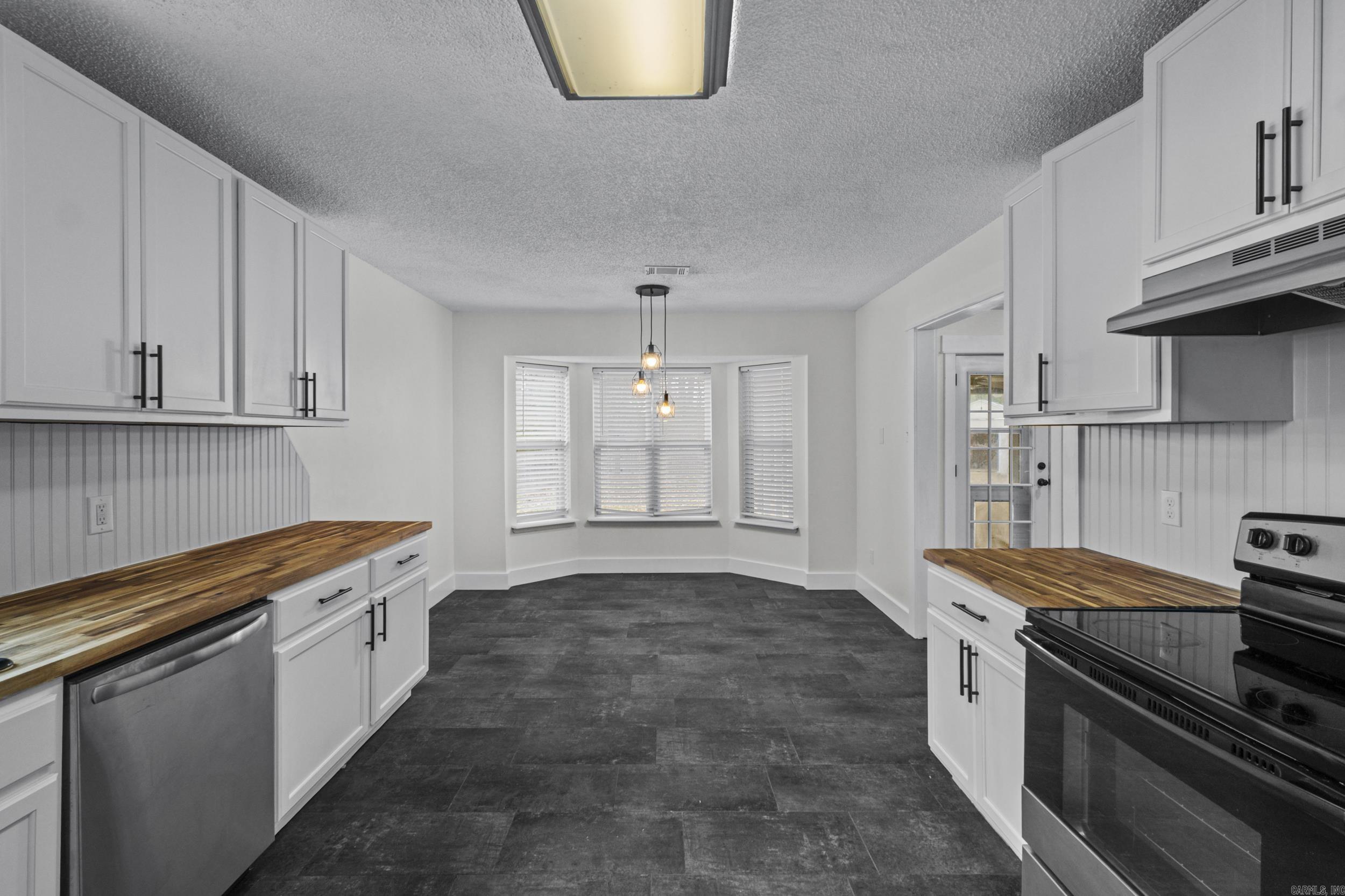 THE MEADOWS - Residential