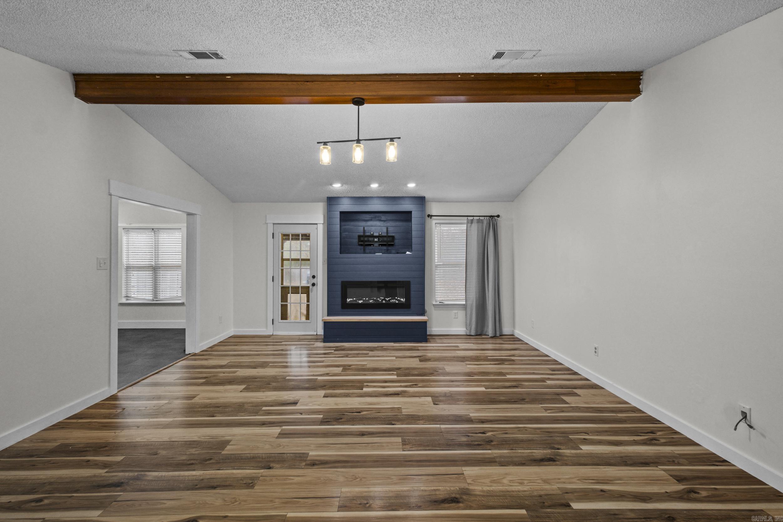 THE MEADOWS - Residential