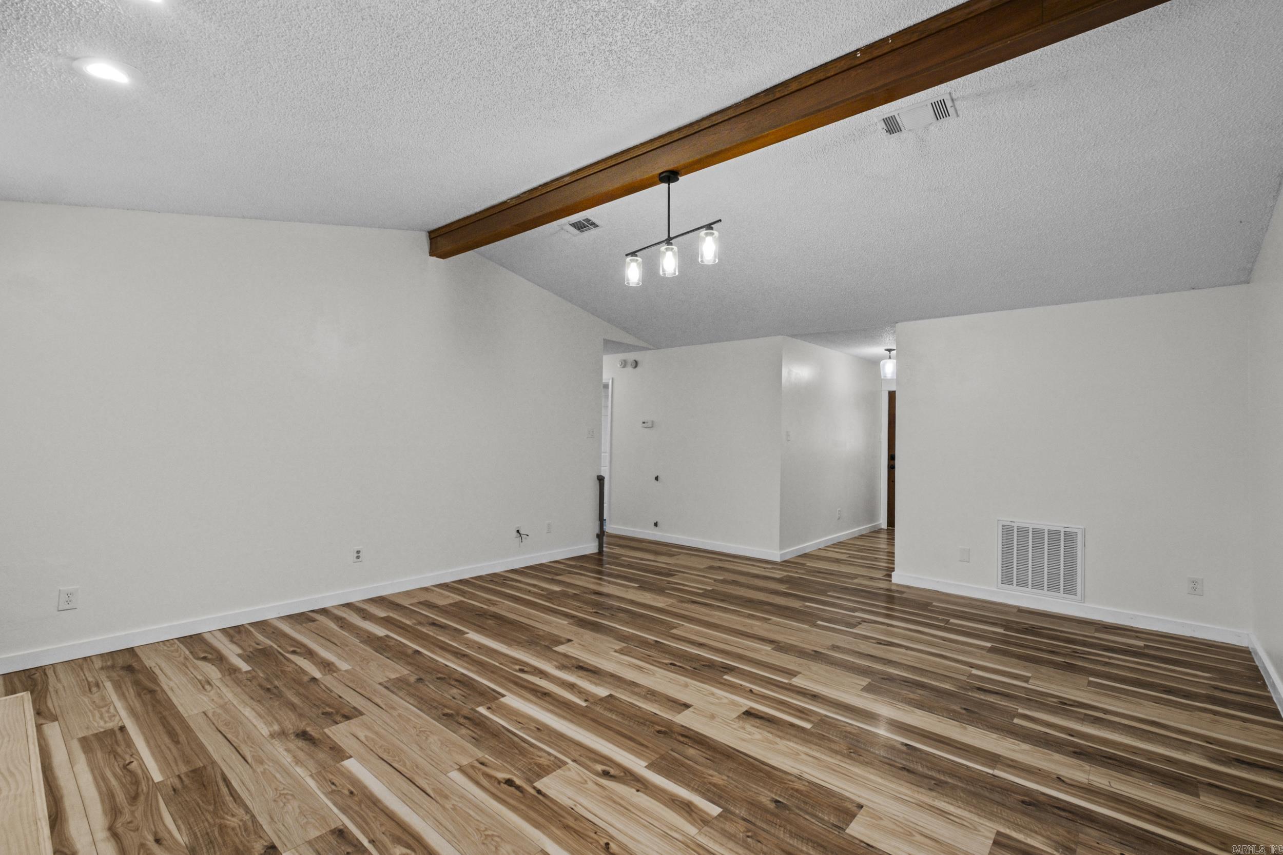 THE MEADOWS - Residential