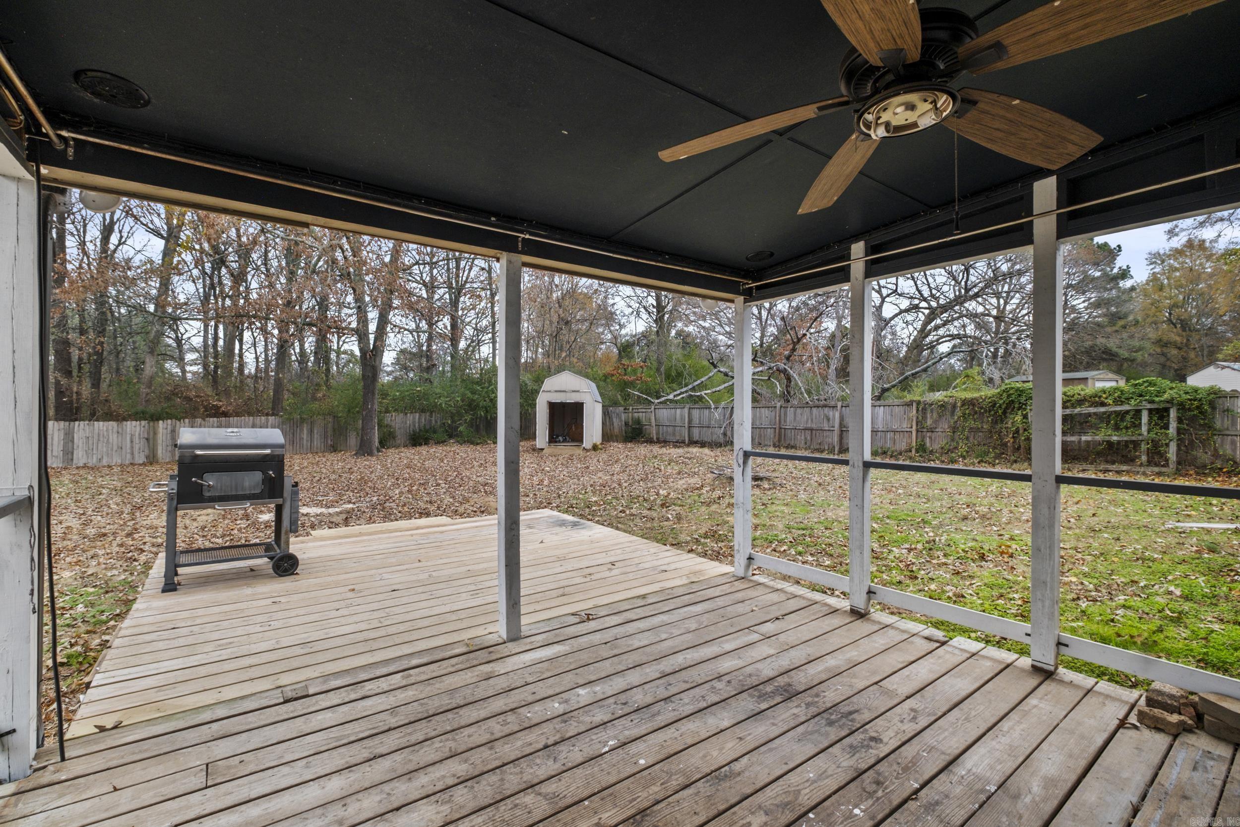 THE MEADOWS - Residential