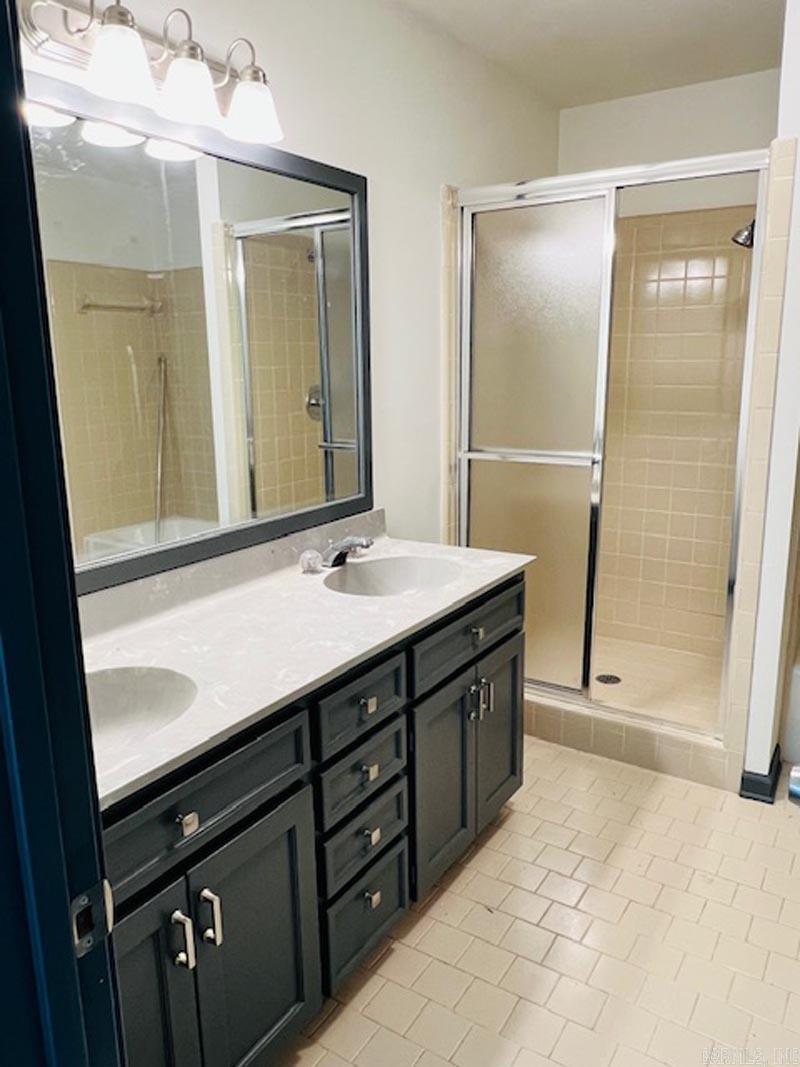 LUDINGTON HGTS - Residential