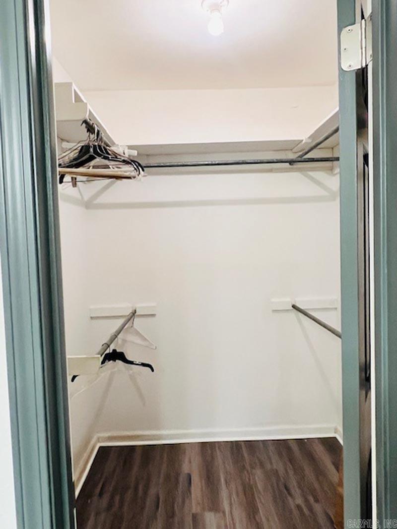 LUDINGTON HGTS - Residential