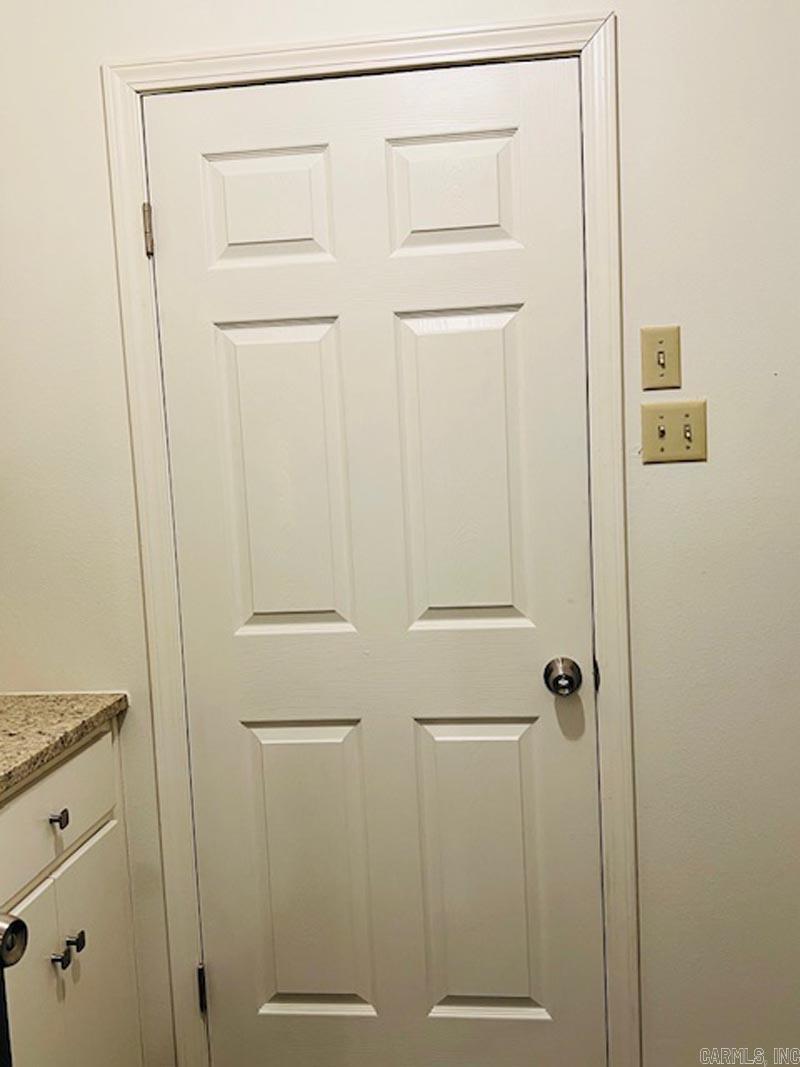 LUDINGTON HGTS - Residential