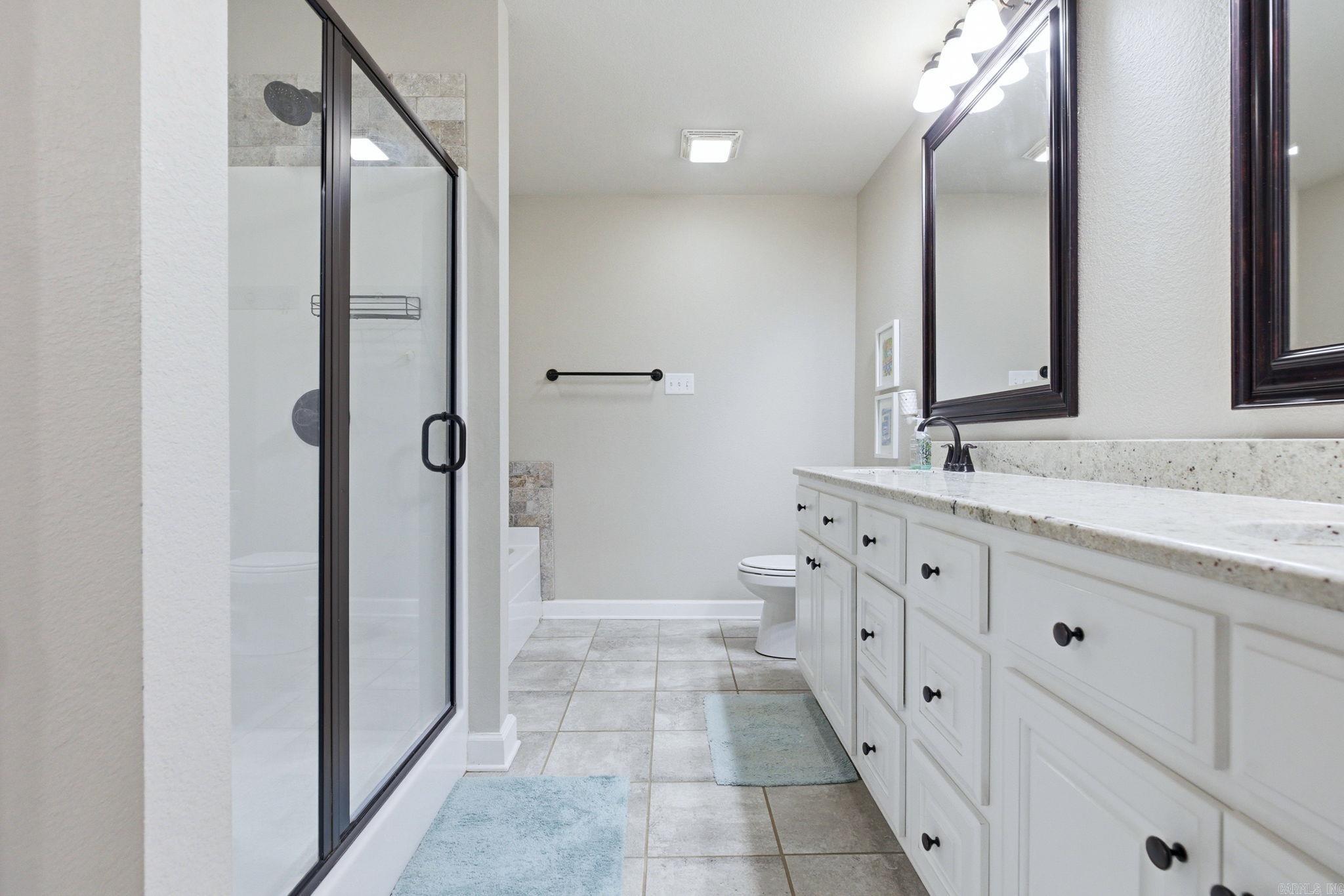 HUNTINGTON PLACE - Residential