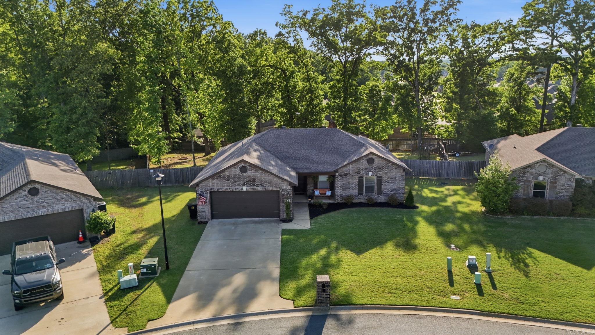 HUNTINGTON PLACE - Residential