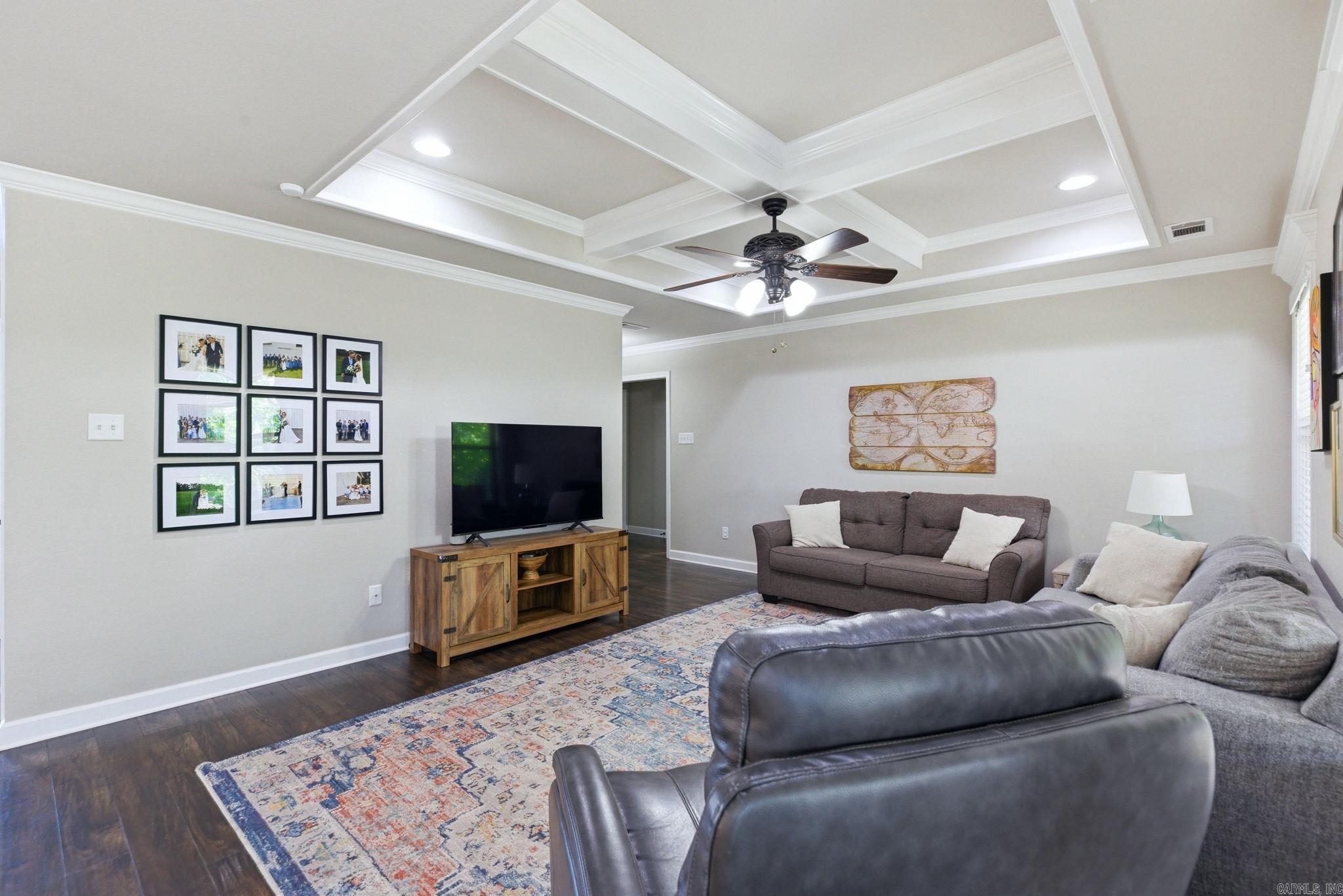 HUNTINGTON PLACE - Residential