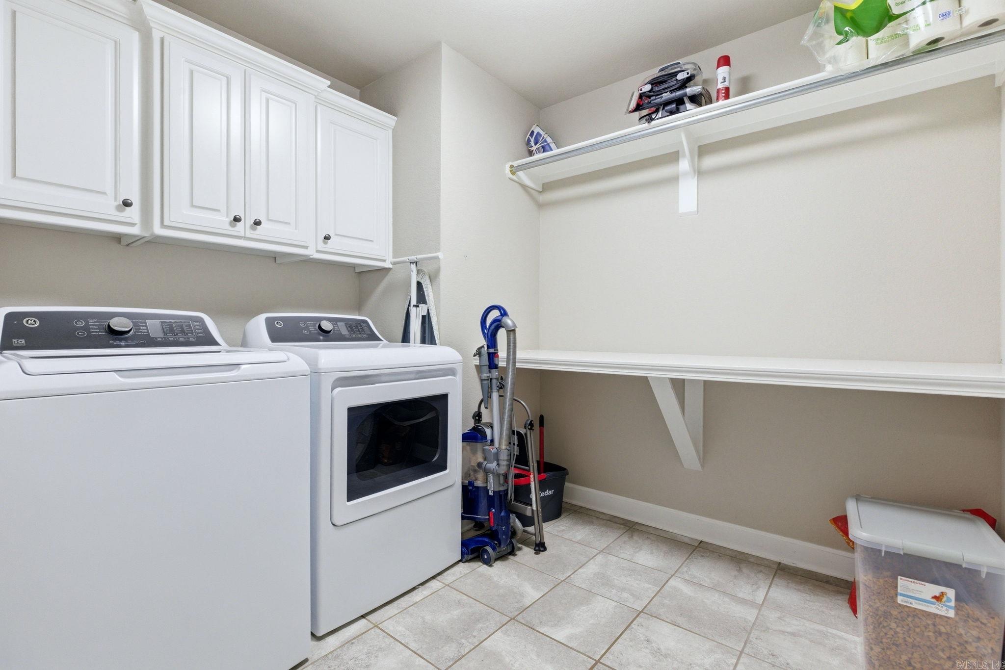 HUNTINGTON PLACE - Residential