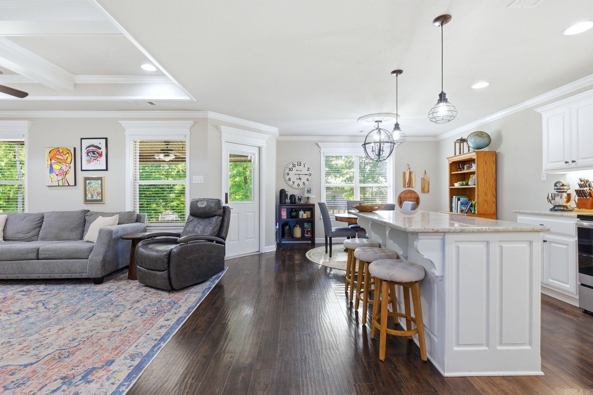 HUNTINGTON PLACE - Residential