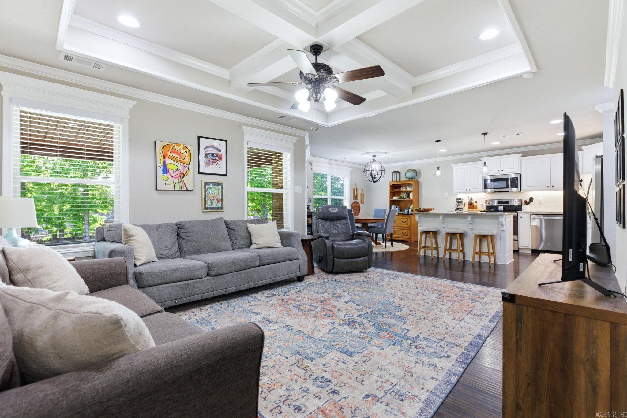 HUNTINGTON PLACE - Residential