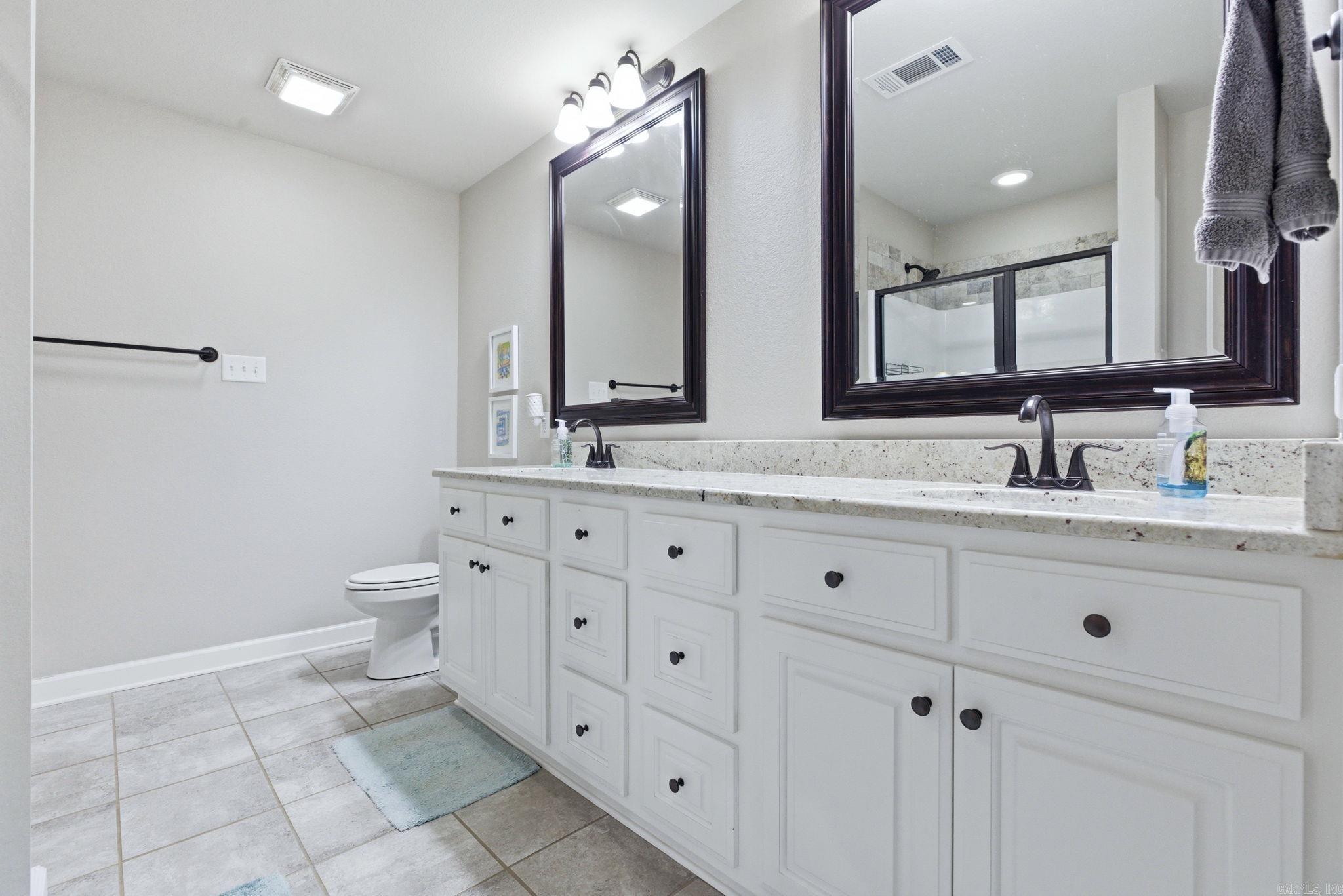 HUNTINGTON PLACE - Residential