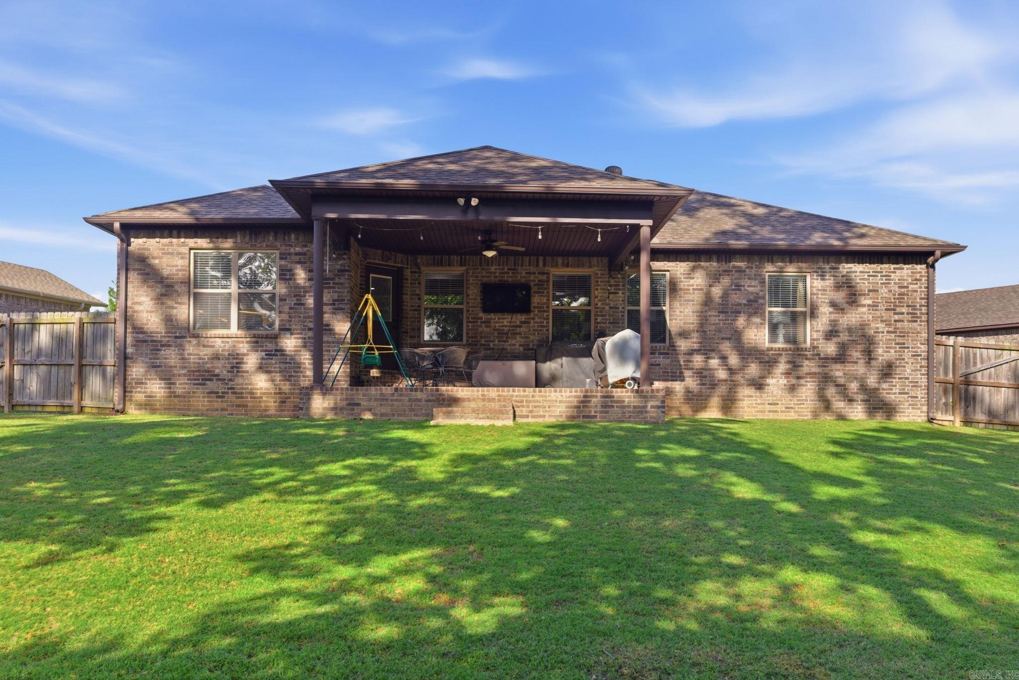 HUNTINGTON PLACE - Residential