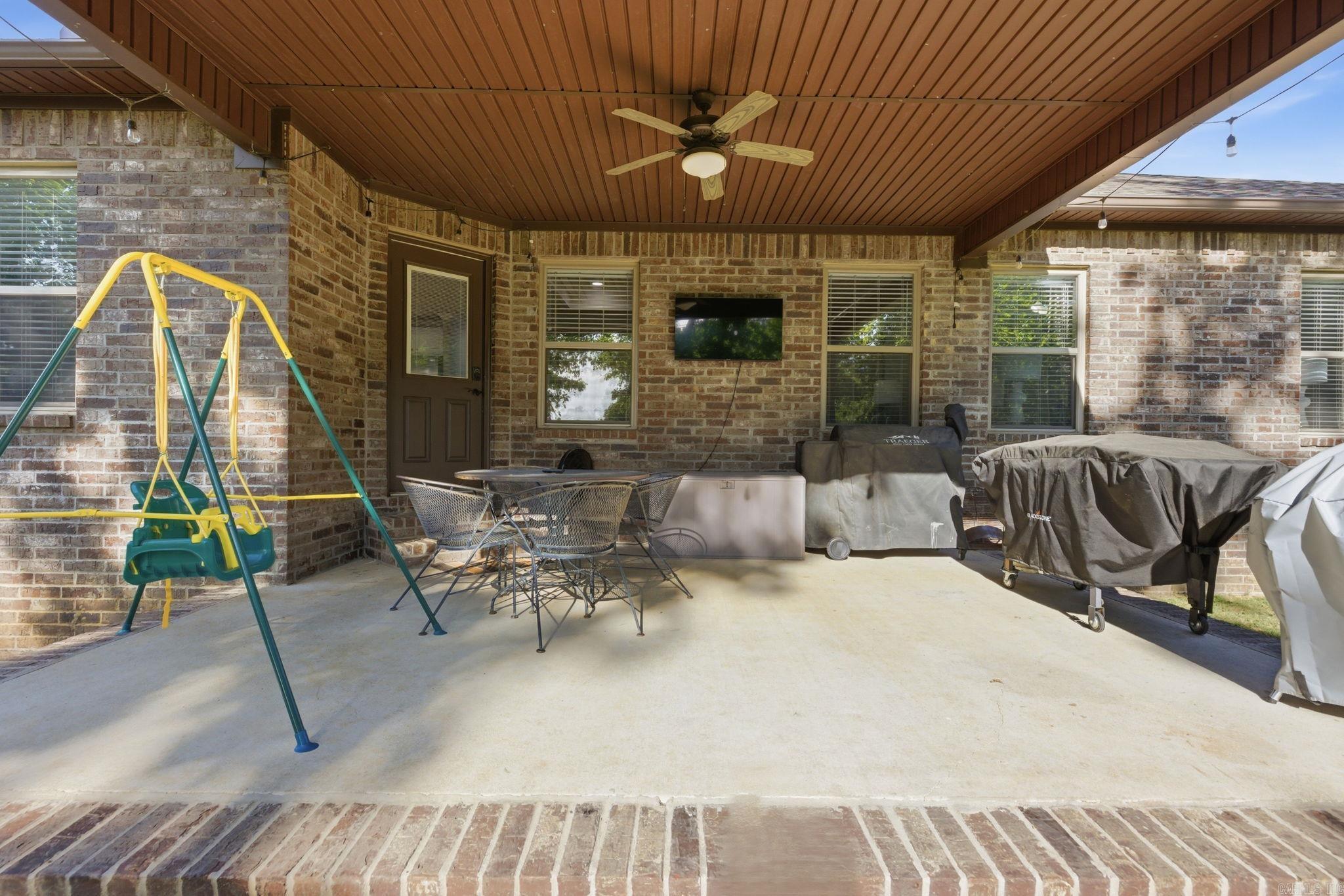 HUNTINGTON PLACE - Residential