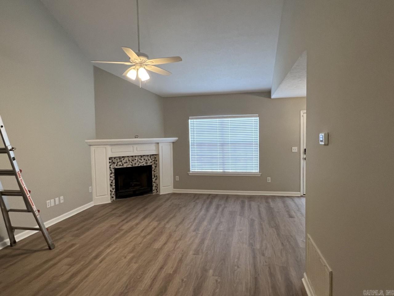 Timberwood Park I - Residential Lease