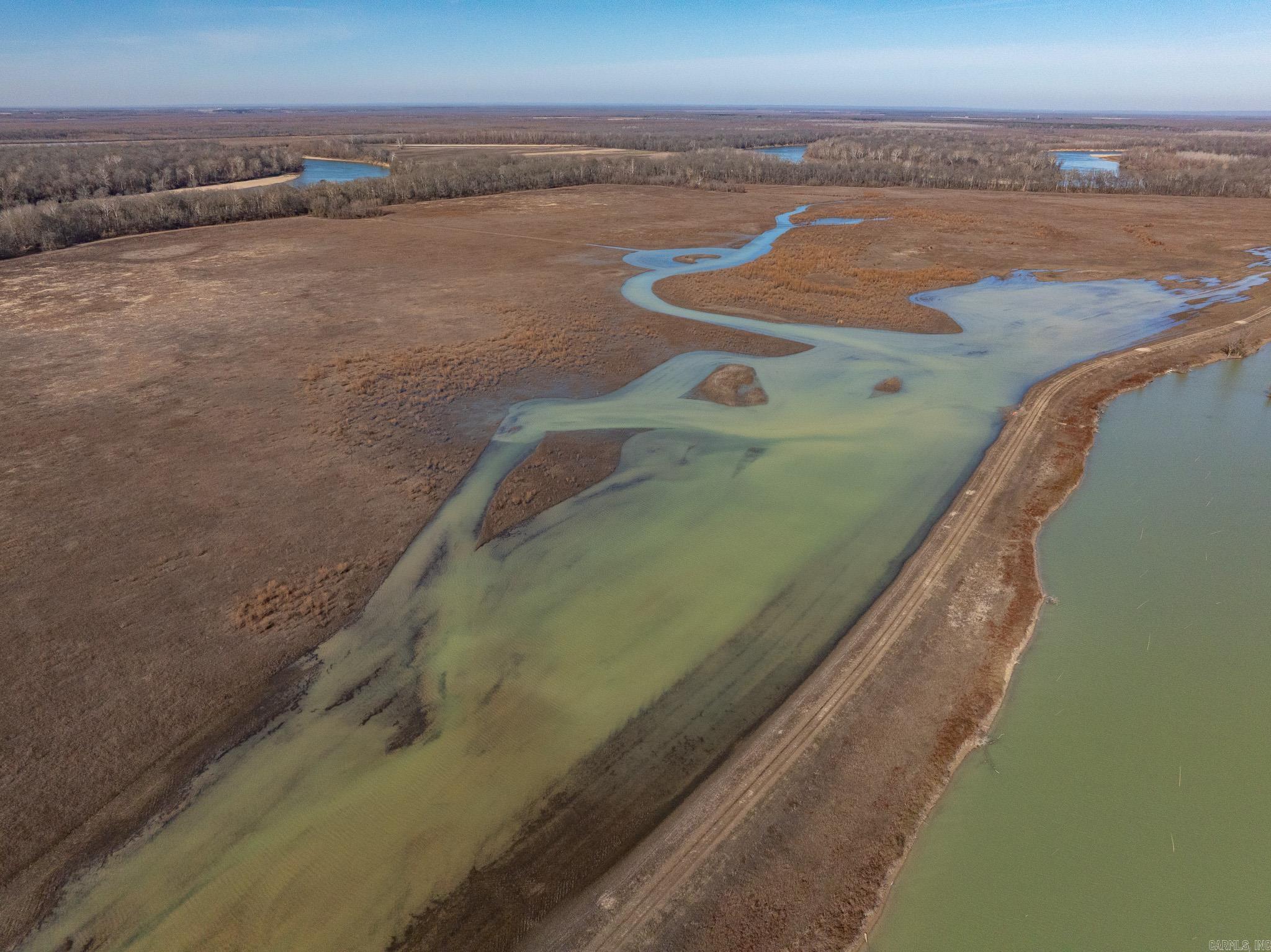 Metes & Bounds - Land