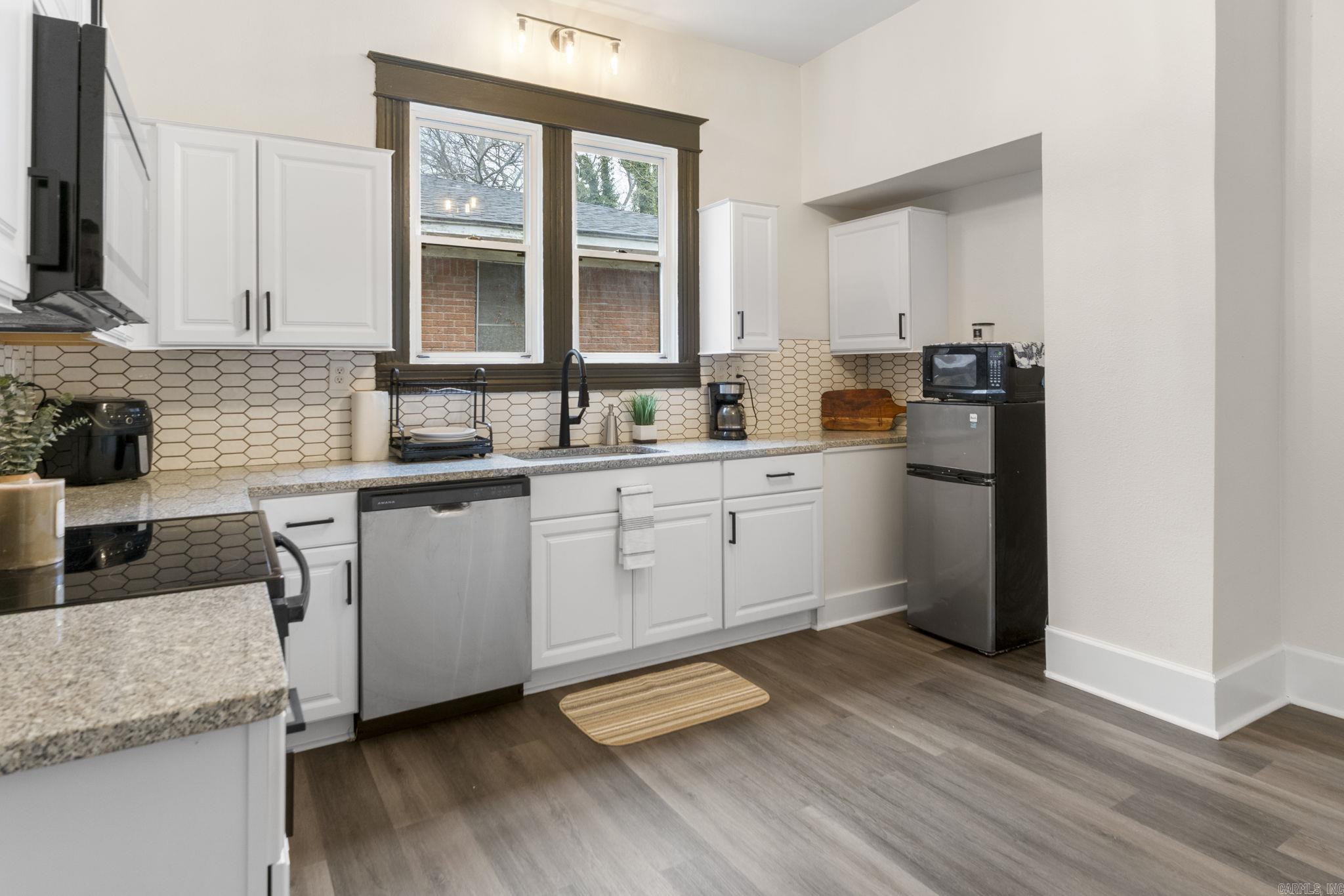 SUNSET ADDN - Residential