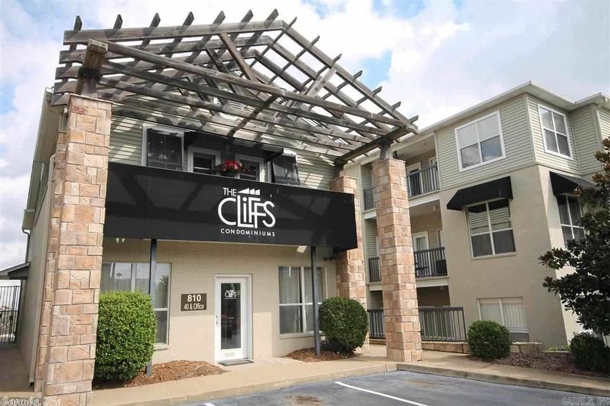 One of a kind condo in The Cliffs community! This completely renovated space features an open floor plan with beautiful hardwood floors. Custom kitchen with beautiful cabinetry, central island with breakfast bar, granite counter tops, and stainless steel appliances. One full bath with beautiful tile and walk in shower. Extra balcony added to enjoy the peaceful and relaxing view of the Arkansas River. a Must See!