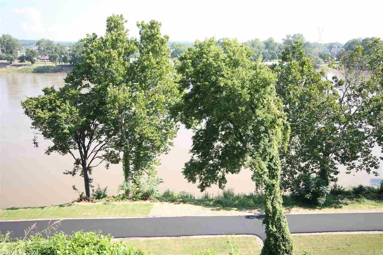 The Cliffs - Residential