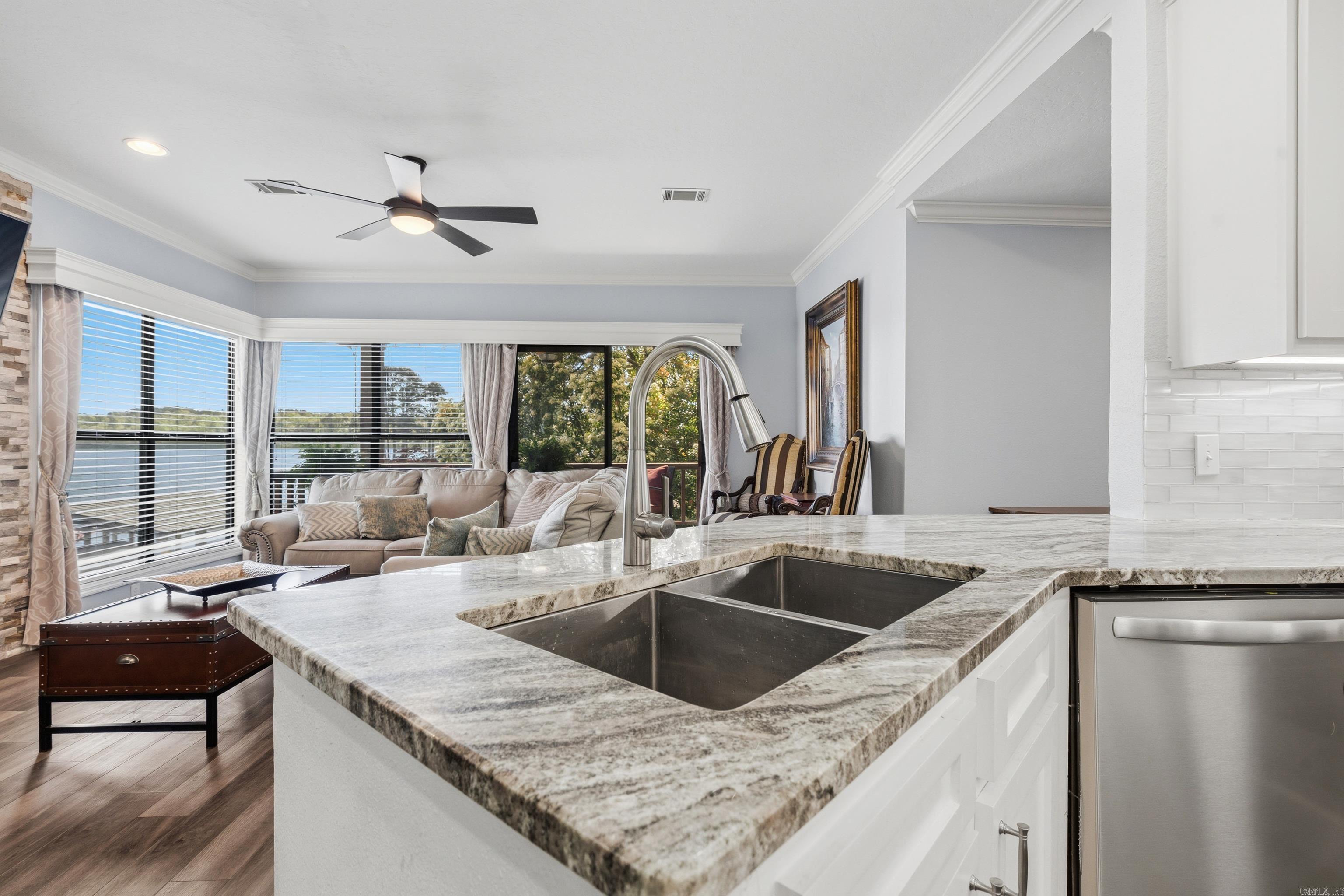 LAKE PORT HPR - Residential