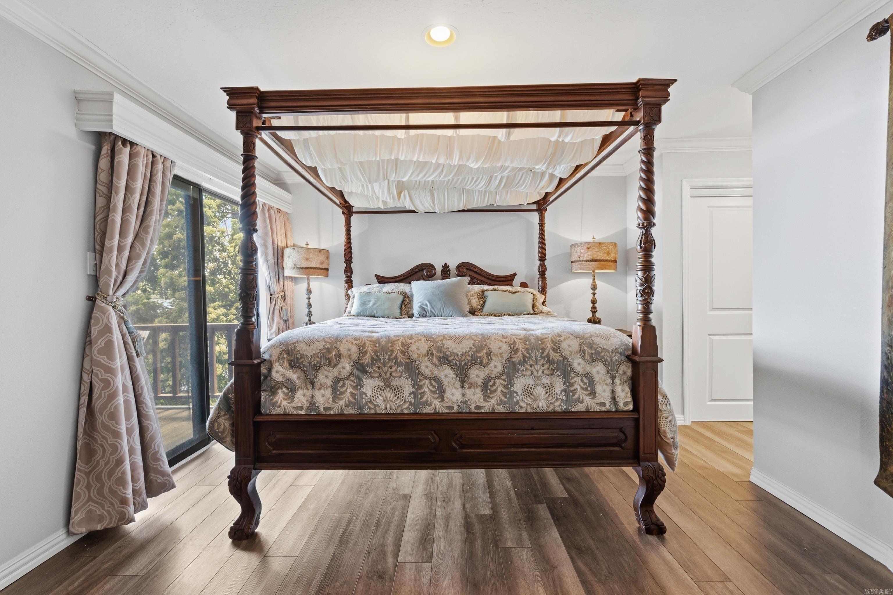 LAKE PORT HPR - Residential