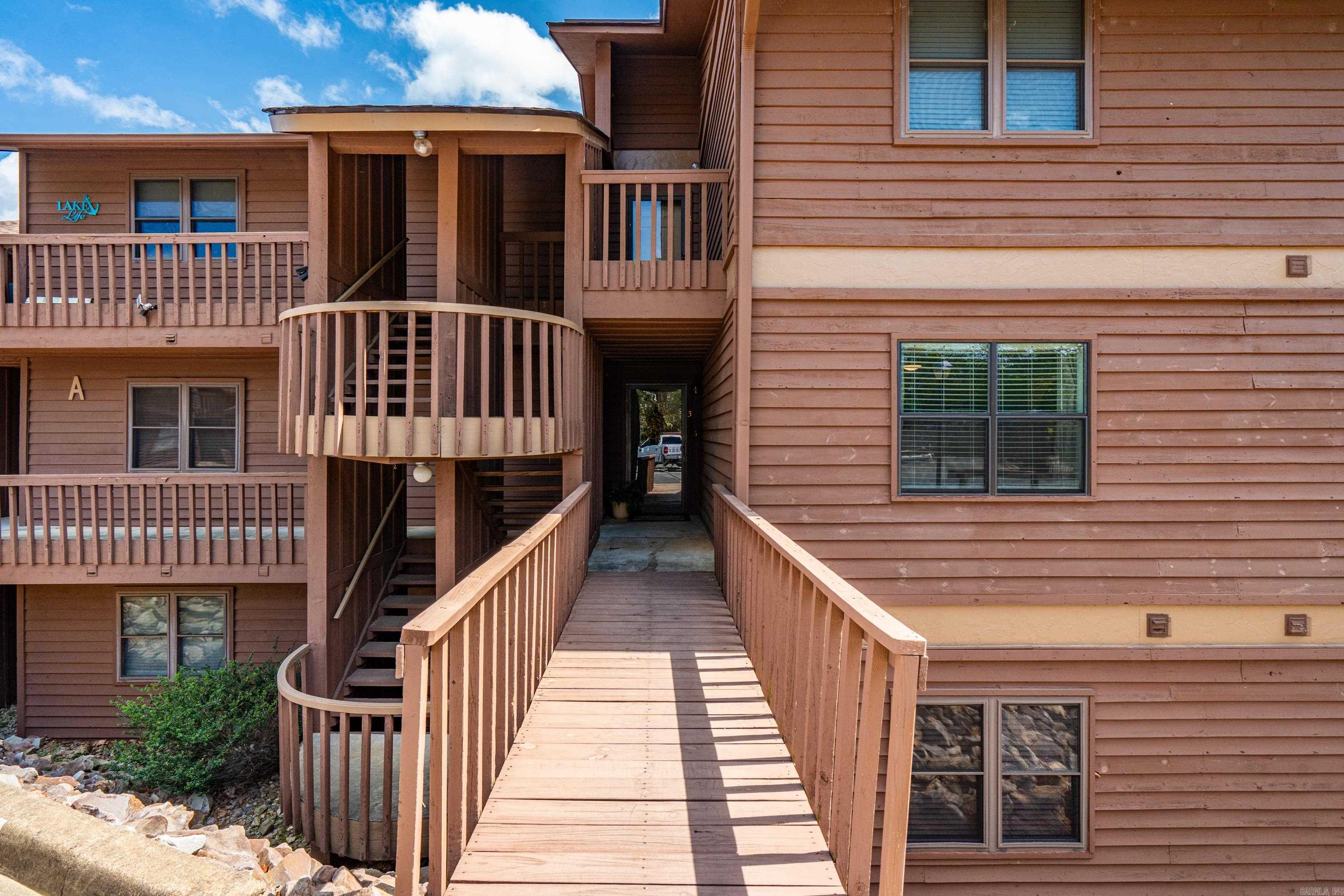 LAKE PORT HPR - Residential