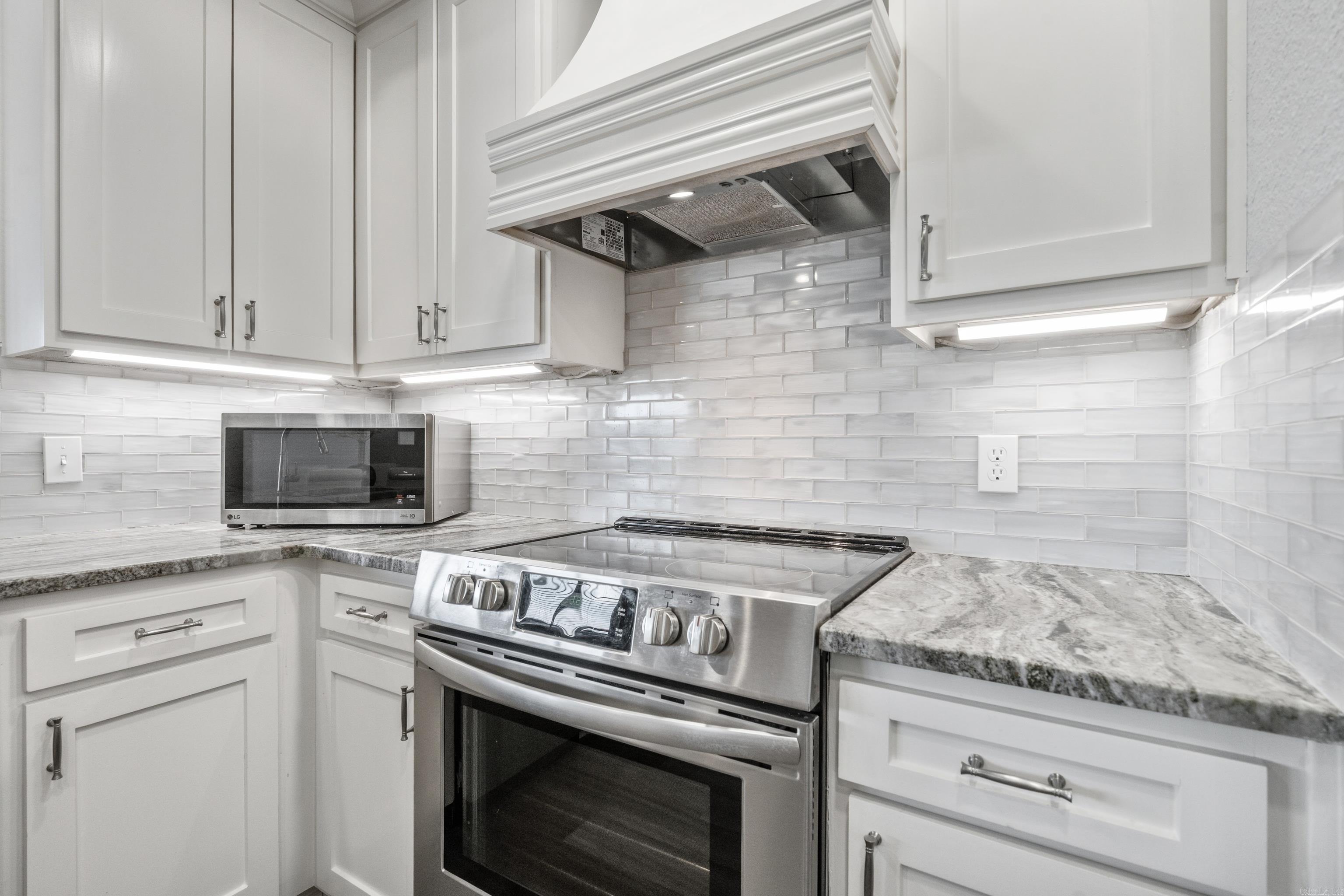 LAKE PORT HPR - Residential