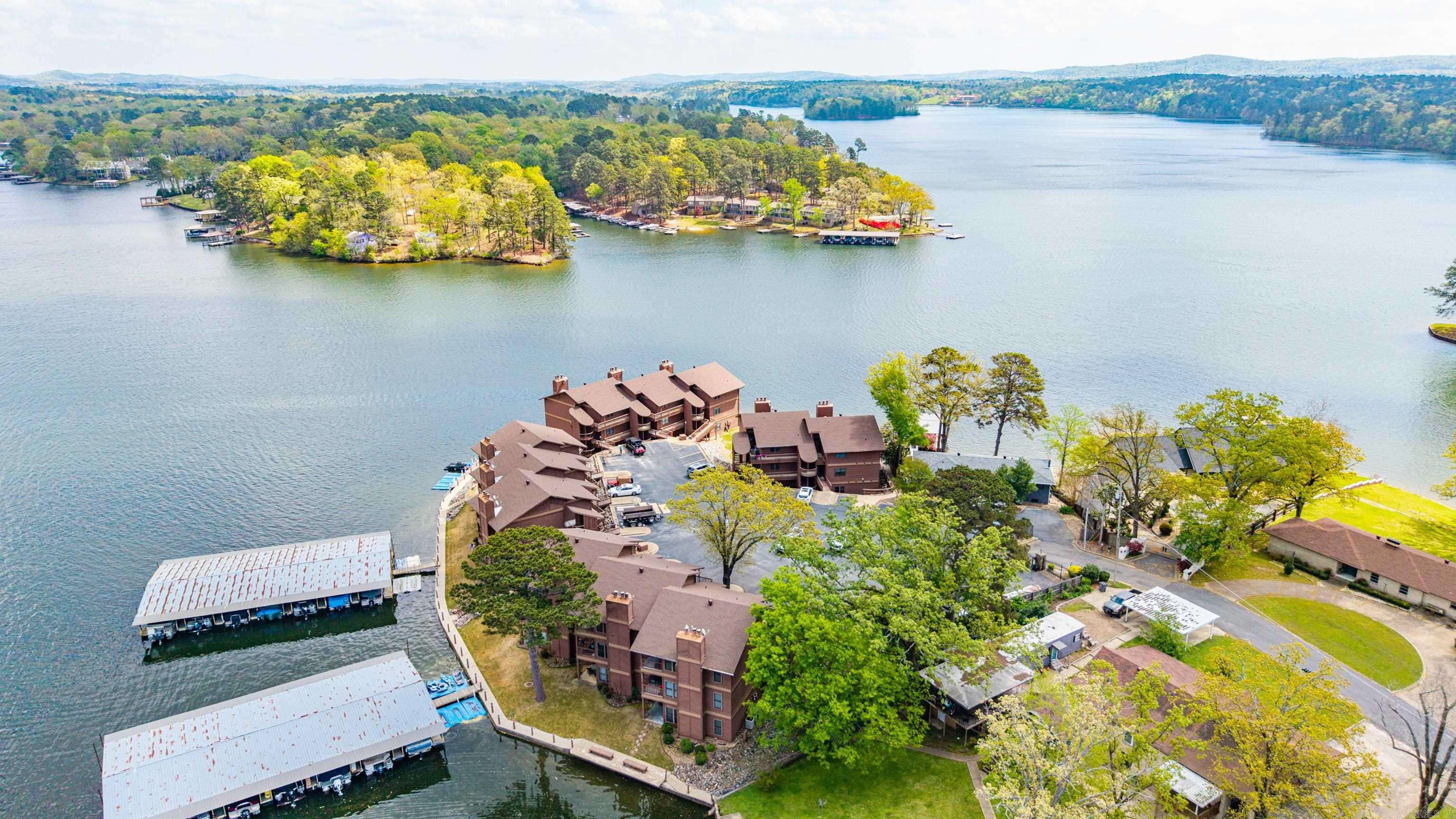 LAKE PORT HPR - Residential