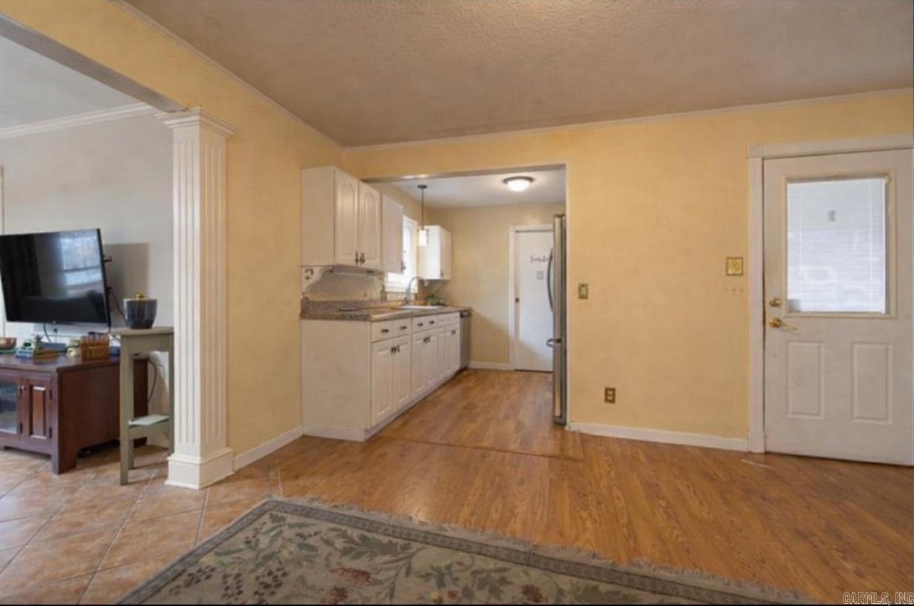 INDIAN HILLS 1ST - Residential