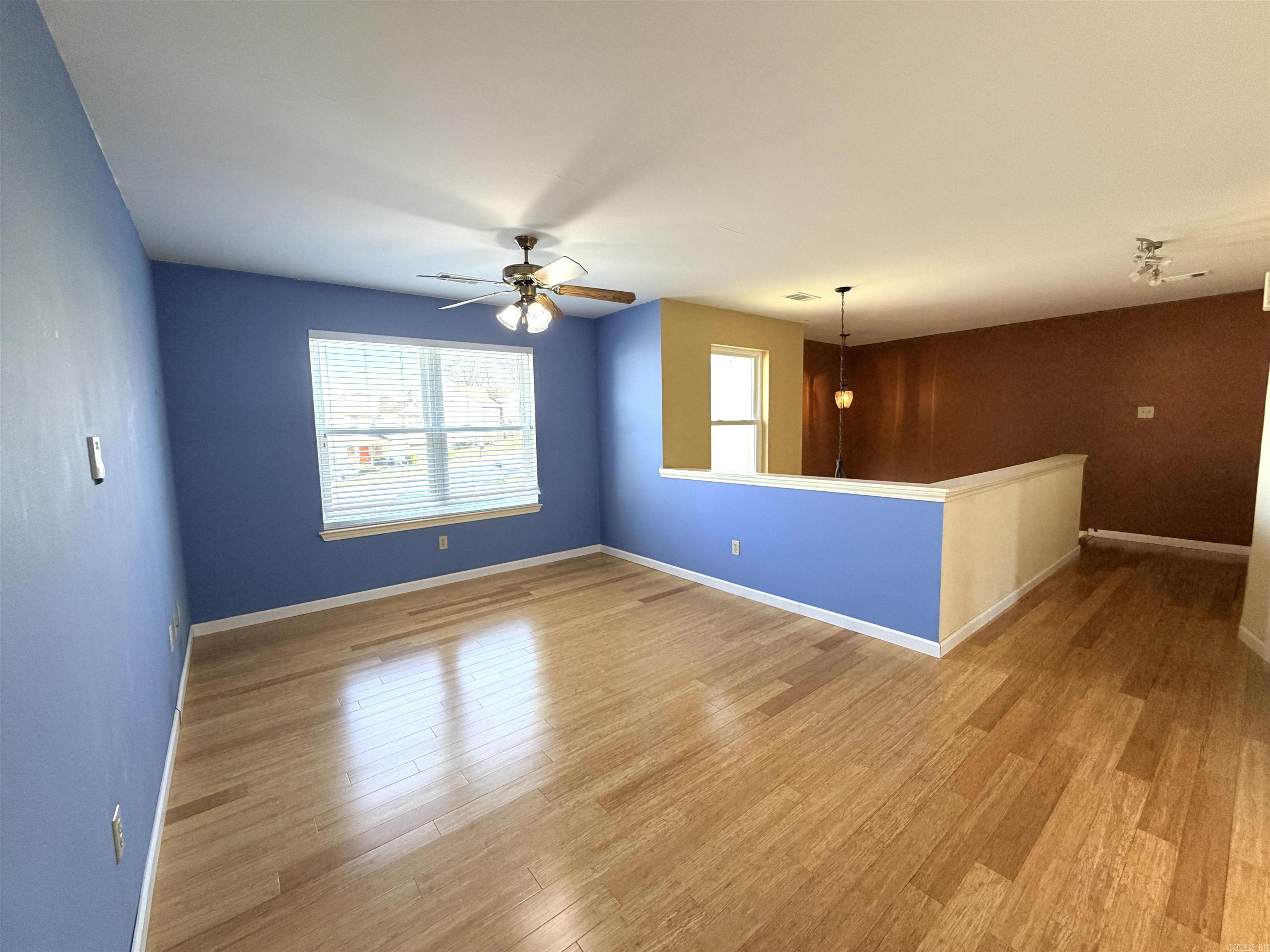 WEST GLEN - Residential