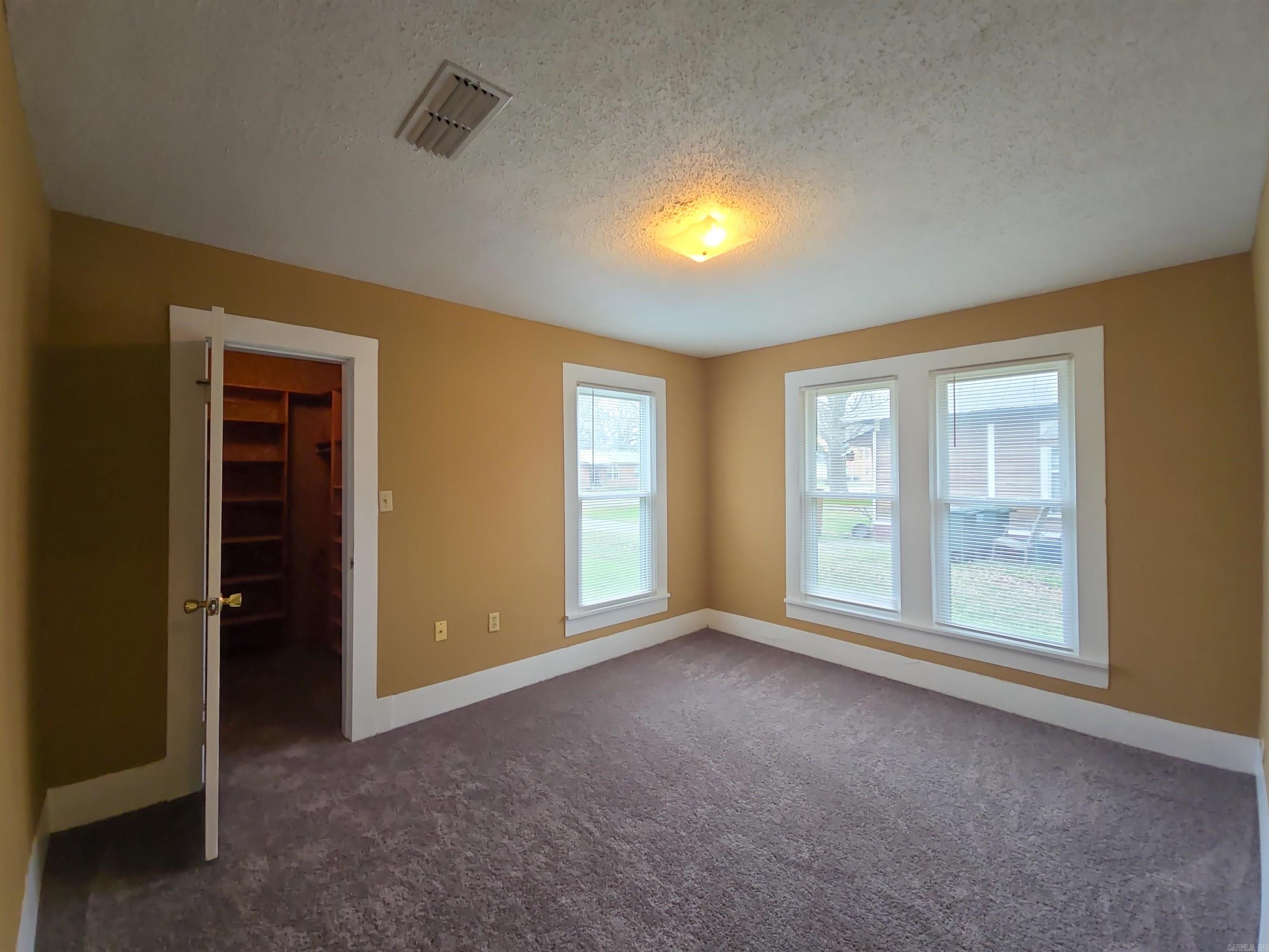 MAGGIE RITTER 1ST - Residential