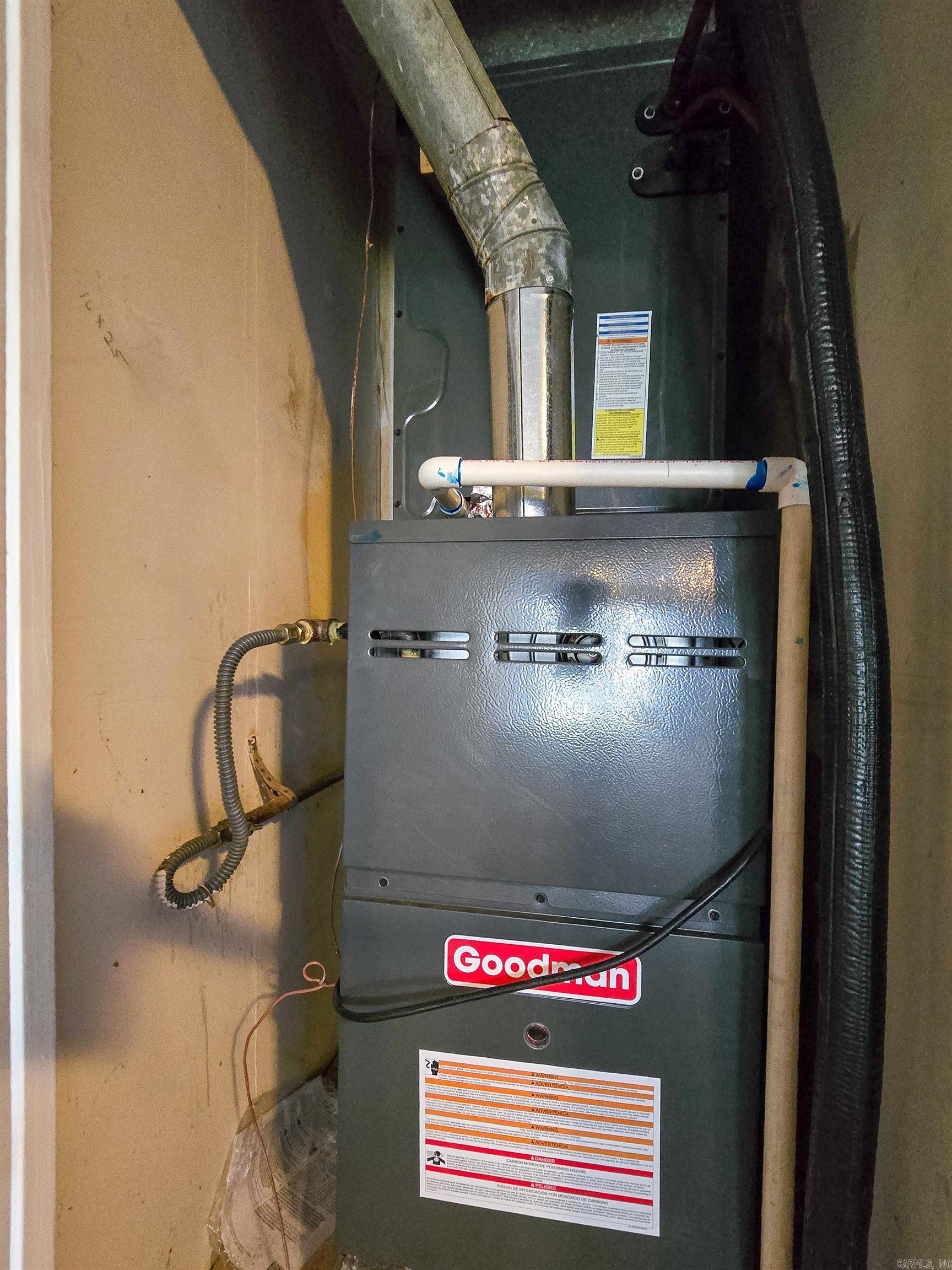 MAGGIE RITTER 1ST - Residential