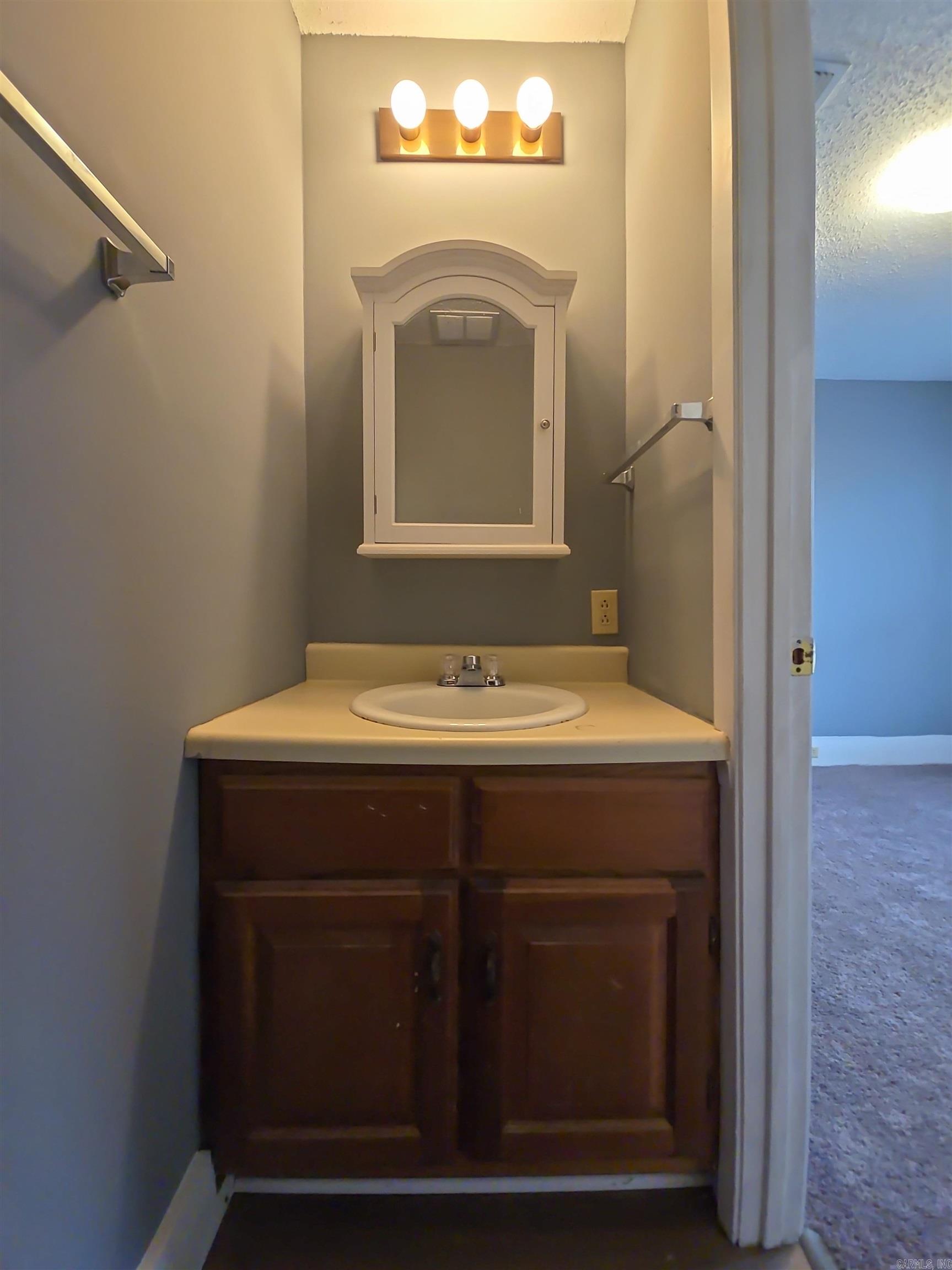 MAGGIE RITTER 1ST - Residential