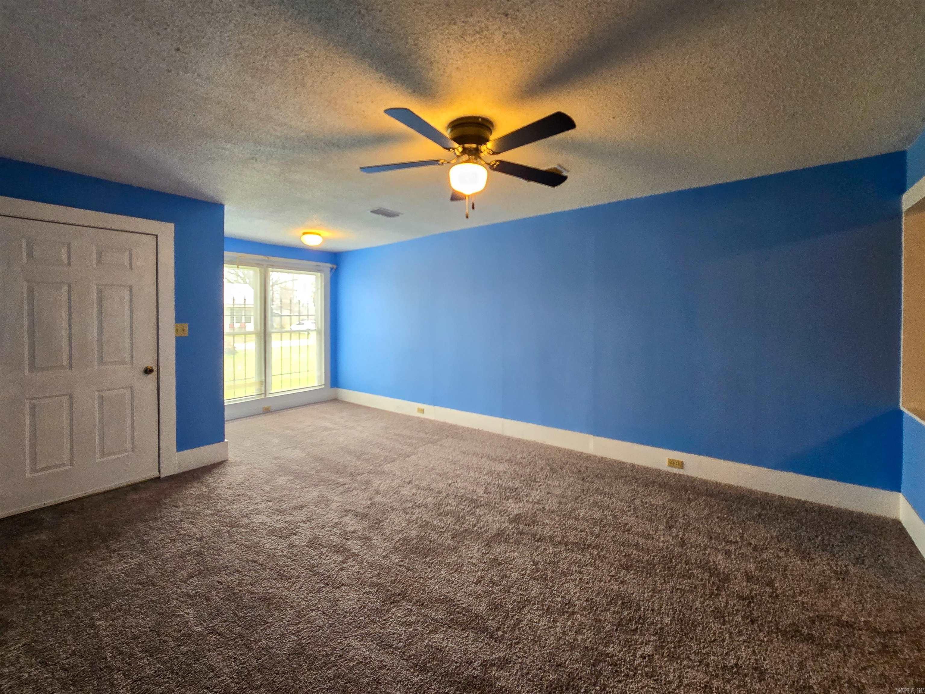 MAGGIE RITTER 1ST - Residential