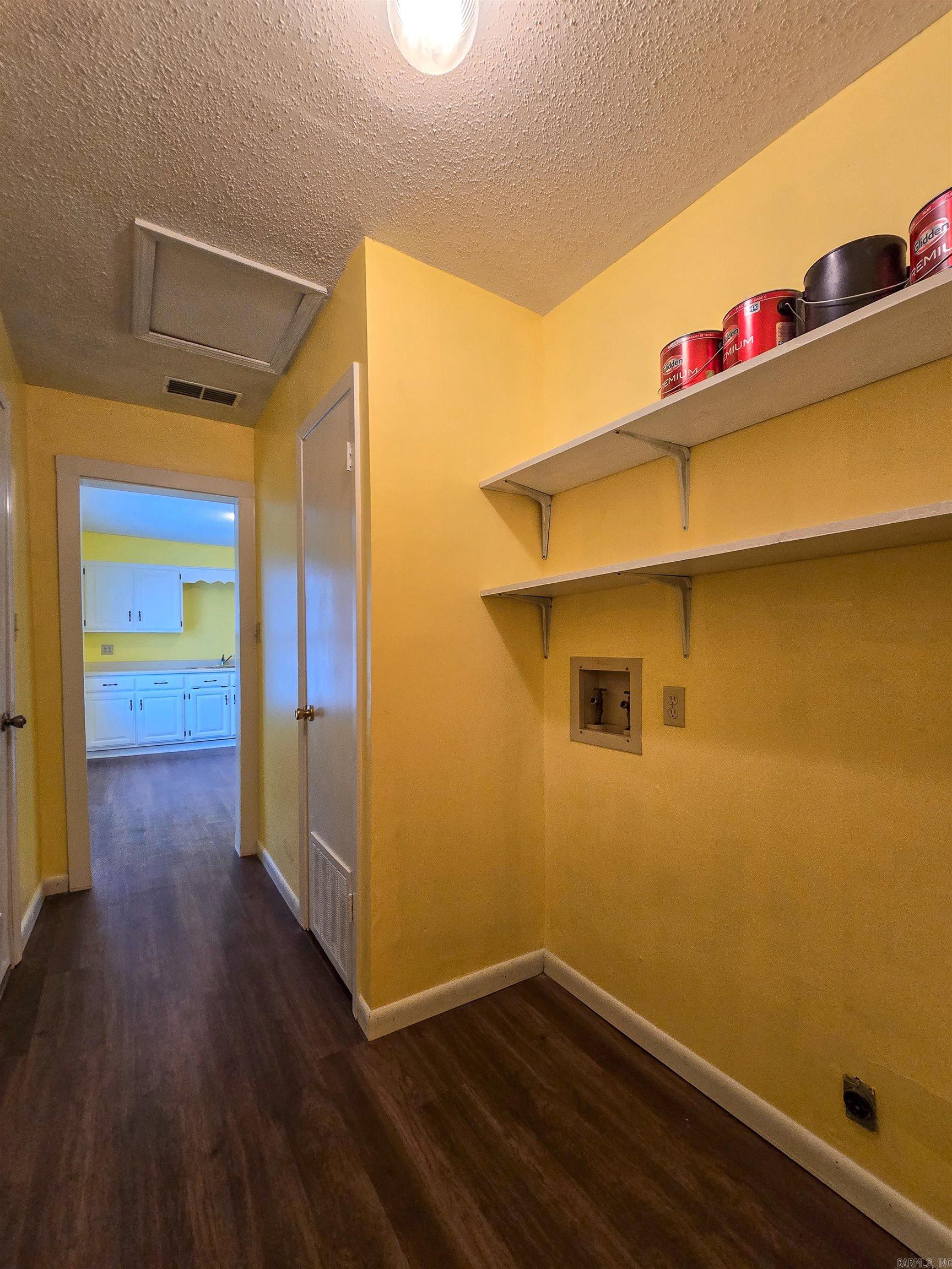 MAGGIE RITTER 1ST - Residential