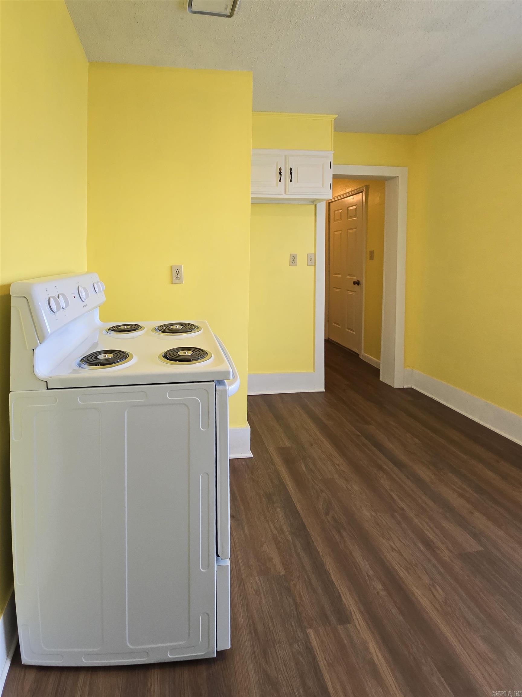 MAGGIE RITTER 1ST - Residential