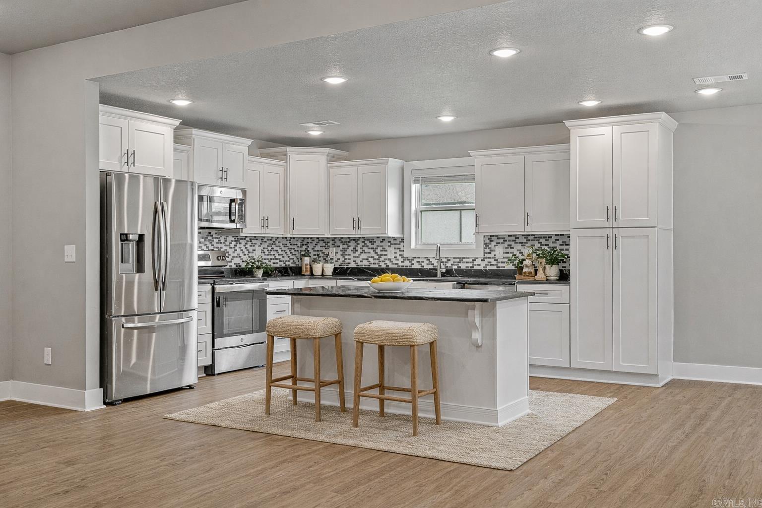 GATLIN CROSSING AT WHISPERING HI - Residential