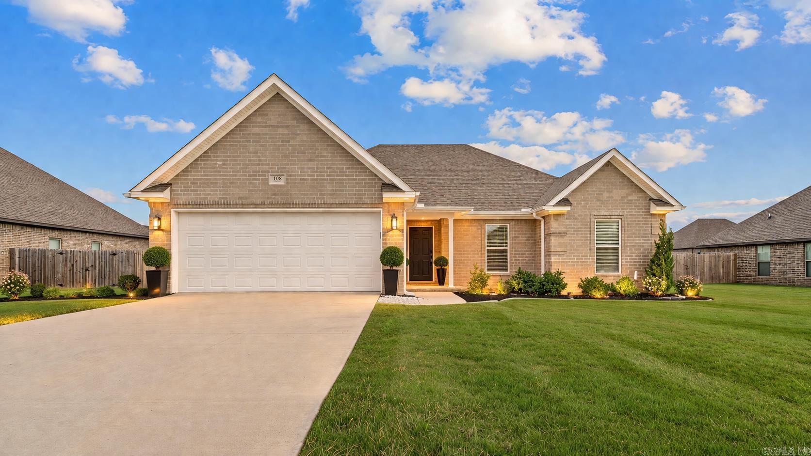 GATLIN CROSSING AT WHISPERING HI - Residential