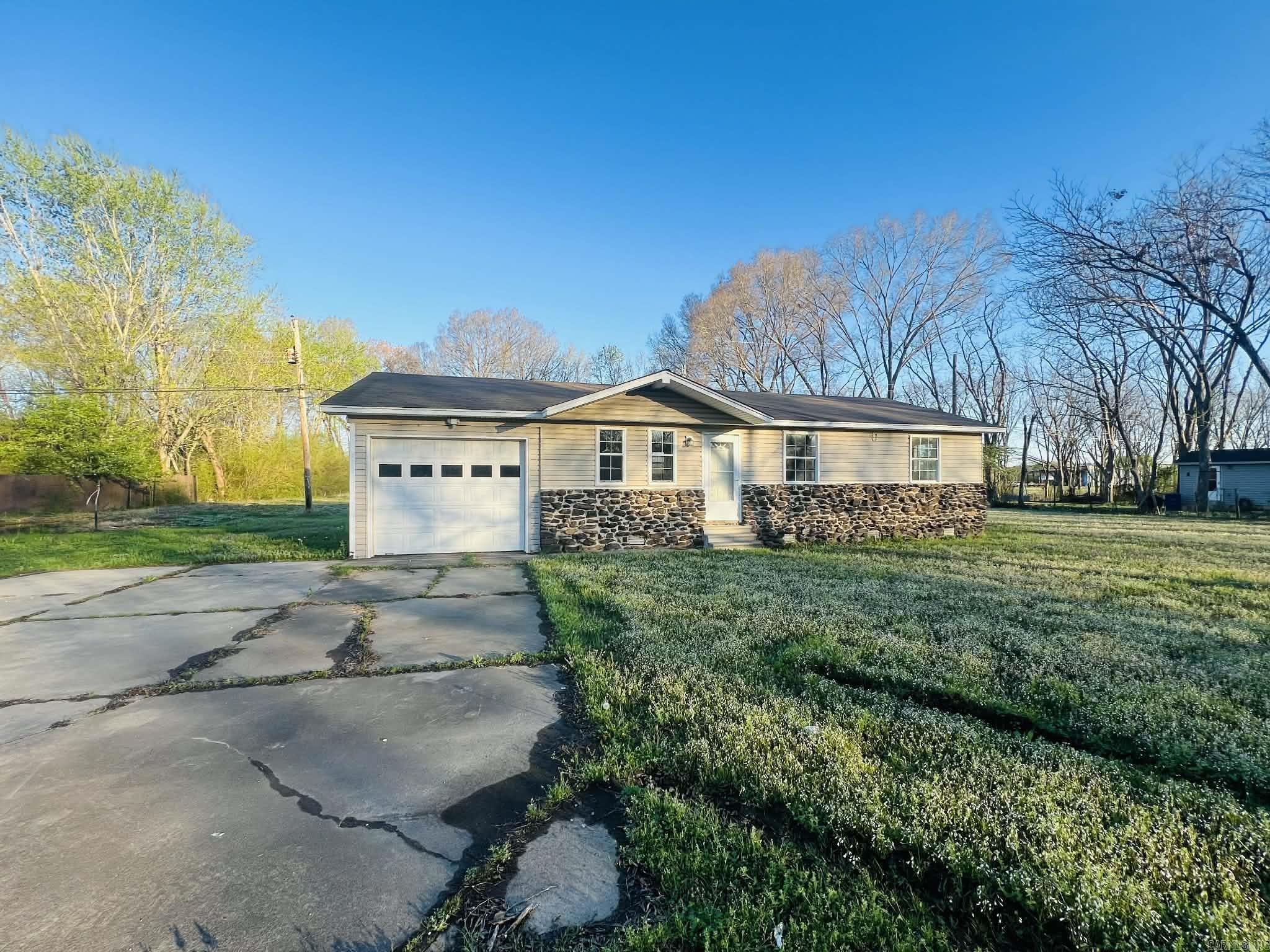 BEEBE OUTLOTS - Residential