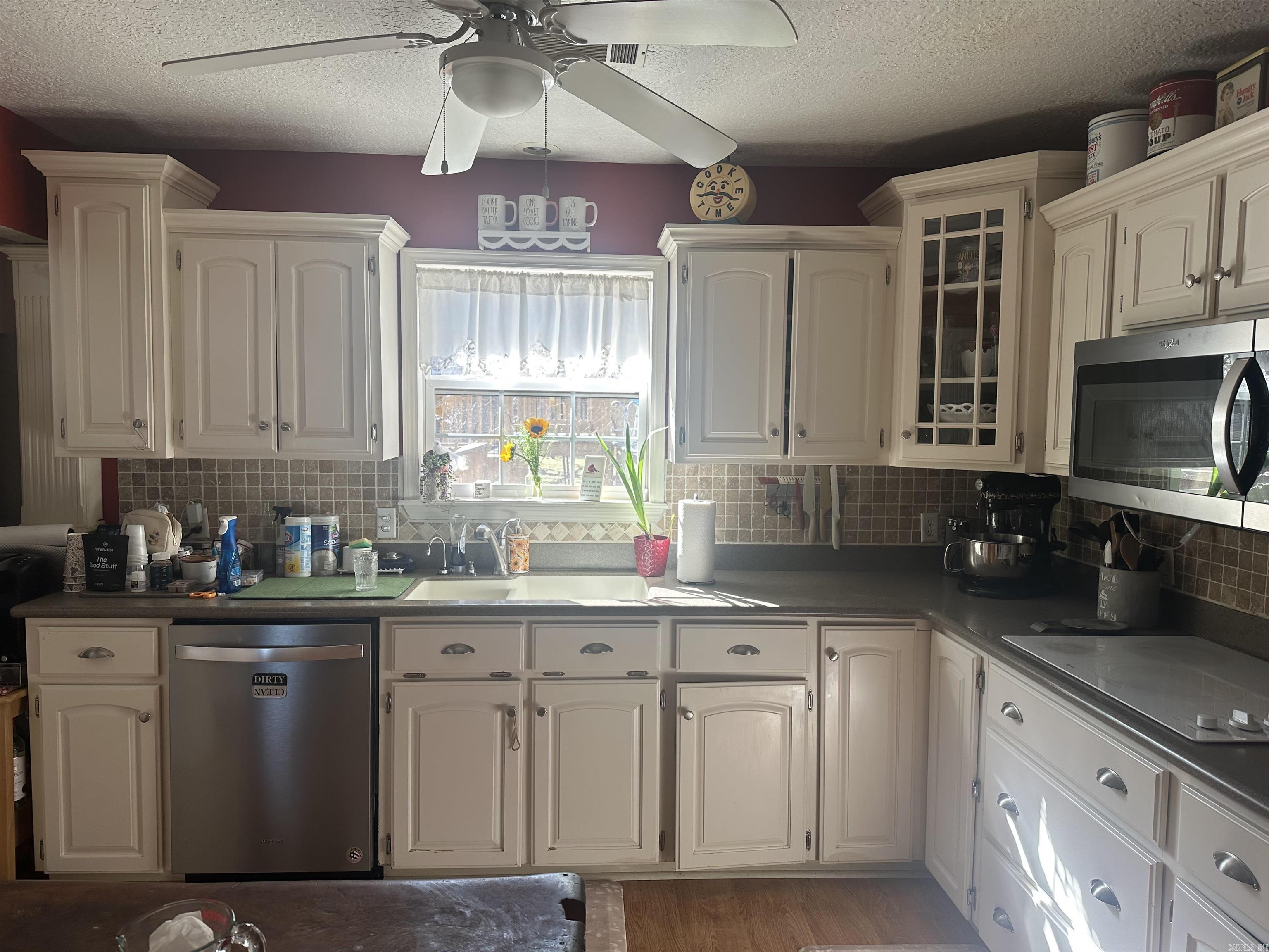 FOXWOOD J - Residential