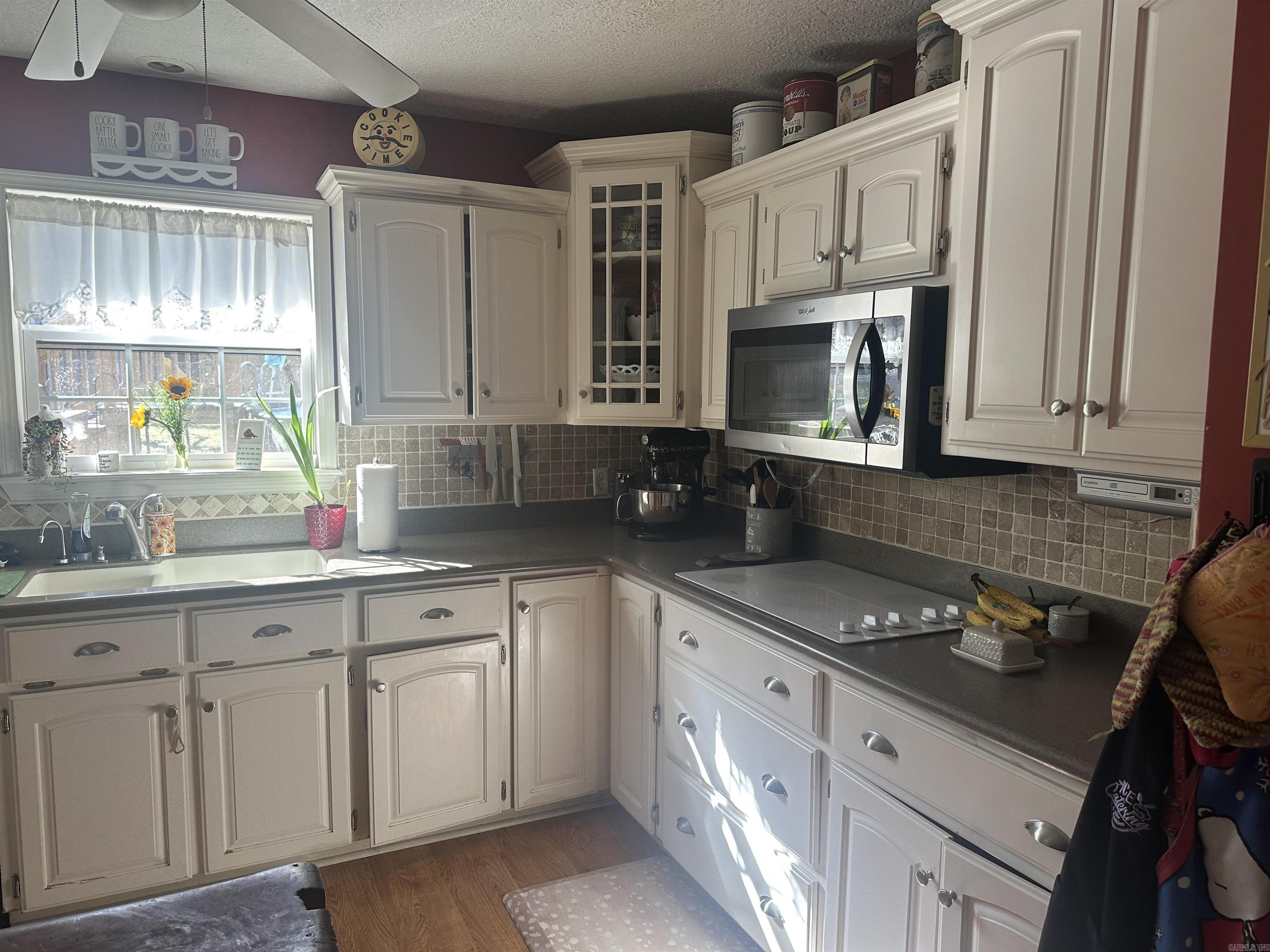 FOXWOOD J - Residential