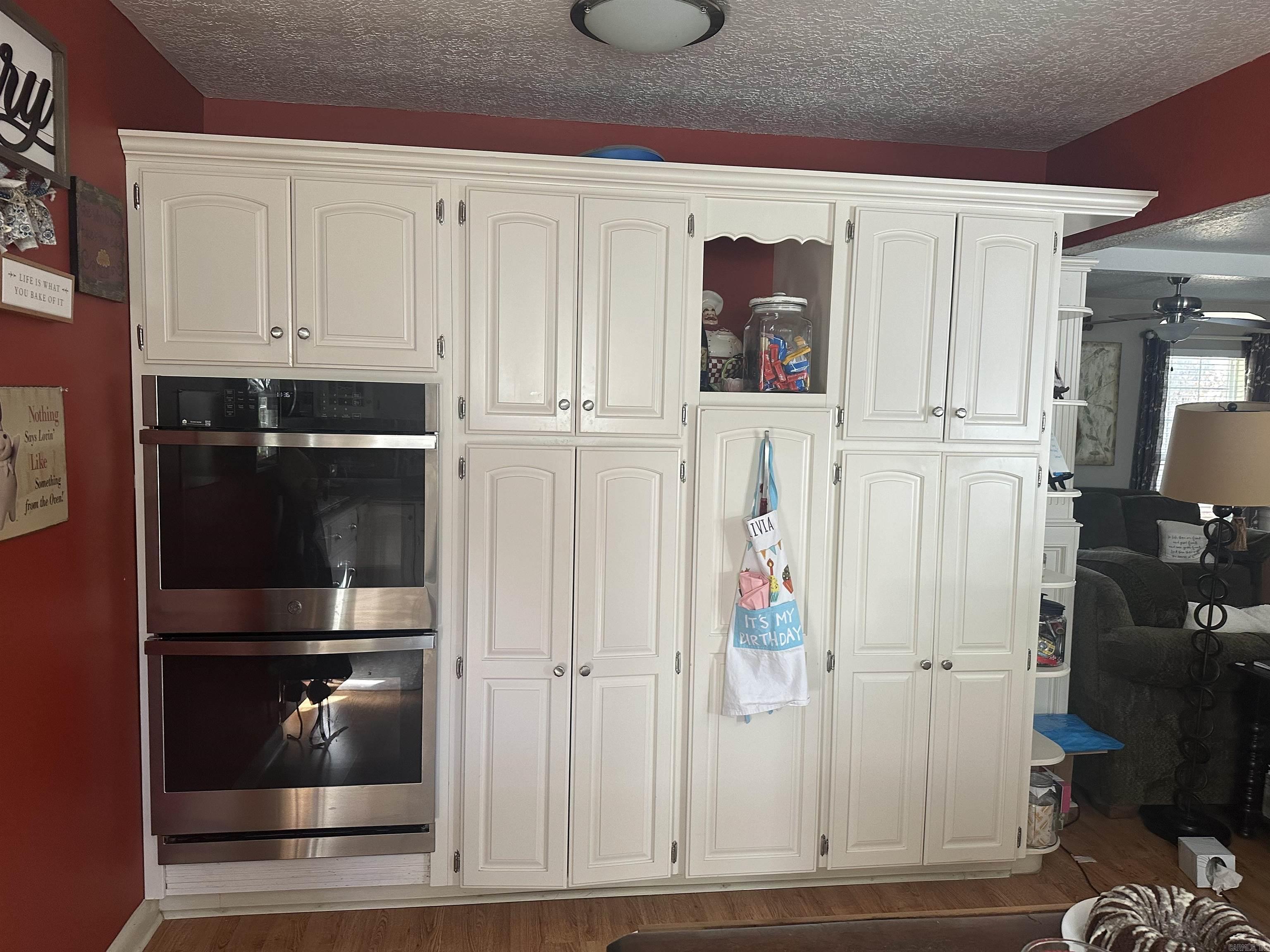 FOXWOOD J - Residential