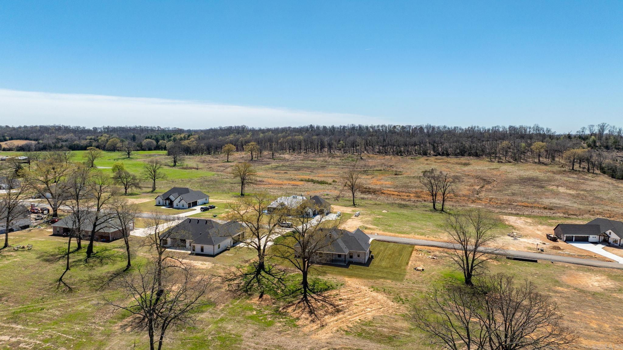 REPUBLICAN VALLEY ESTATES - Residential