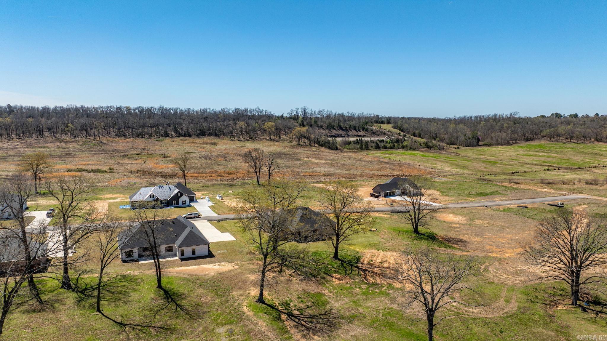REPUBLICAN VALLEY ESTATES - Residential