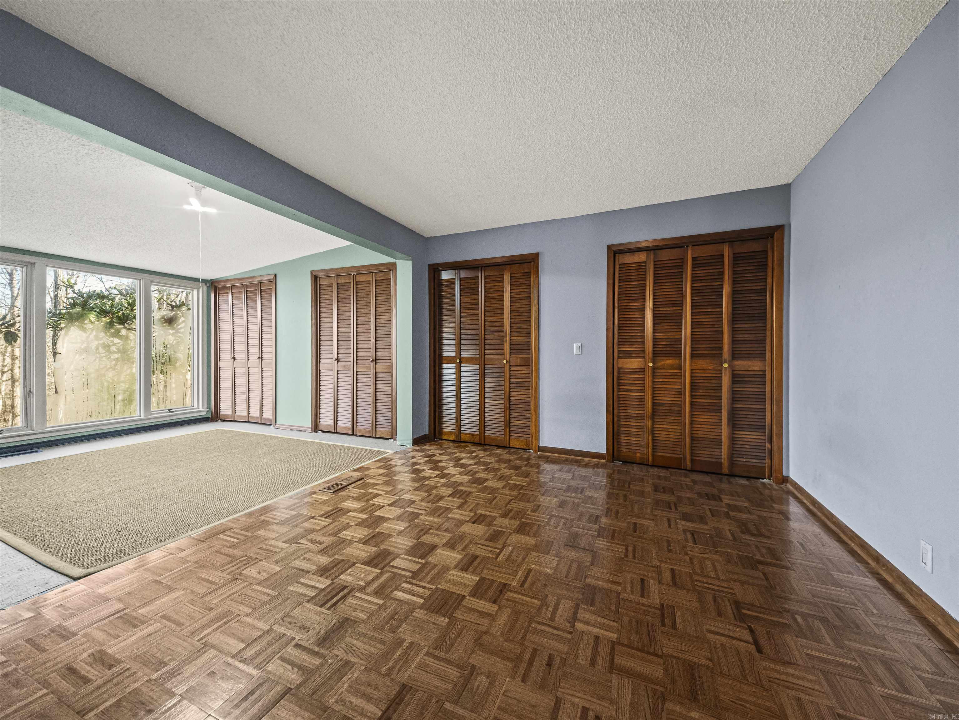 Gerona - Residential