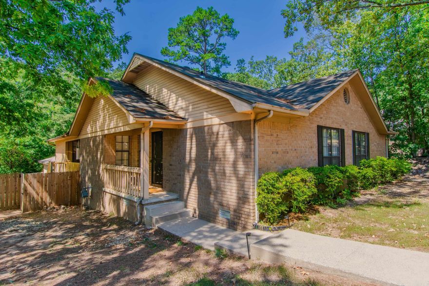 Check out this beautifully updated patio home, conveniently located in West Little Rock.  The kitchen is stunning - featuring all new appliances and an incredible vent-a-hood. The gorgeous living room features a vaulted ceiling with an awesome accent beam.  The deck has been  updated to provide a wonderful outdoor living space, and includes a TV so that you don't miss a minute of the game while grilling!  The back yard is fenced, providing both privacy and convenient access to the rear-entry, two-car garage.  HURRY!  Make an appointment to have a personal tour today before this beauty is gone!