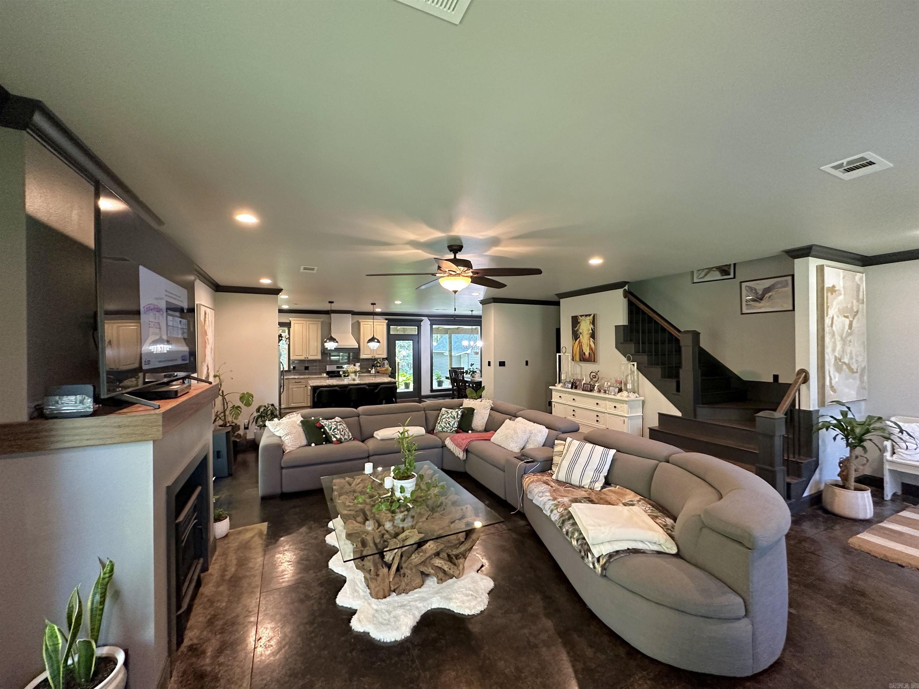 Rolling Hills East - Residential