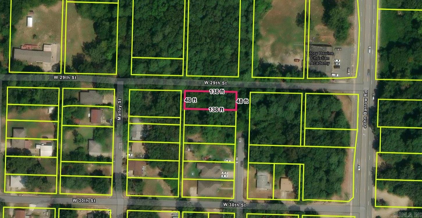 Don’t miss this rare opportunity to own a 6,400 sq ft residential lot in a desirable and convenient location